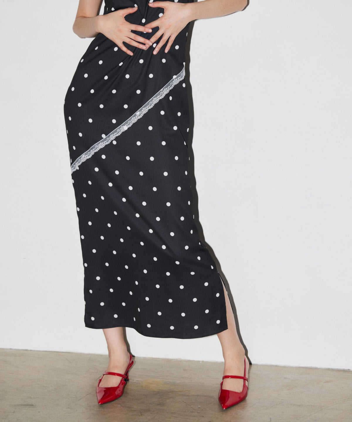 【POPUP】DOT LAYERED DRESS