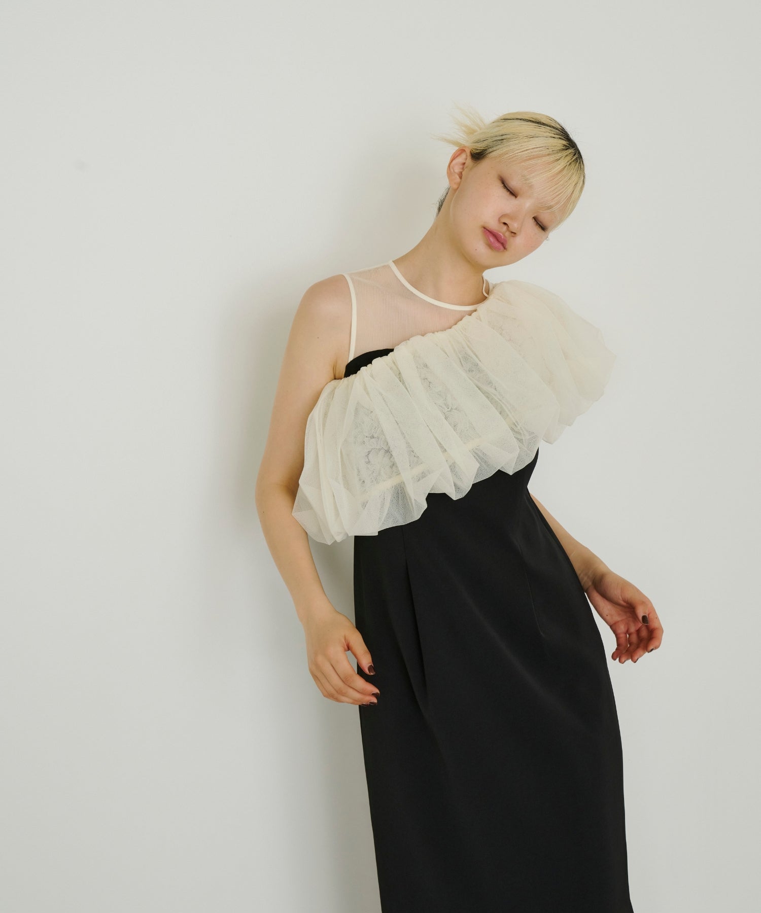 BALLOON FORM SET DRESS