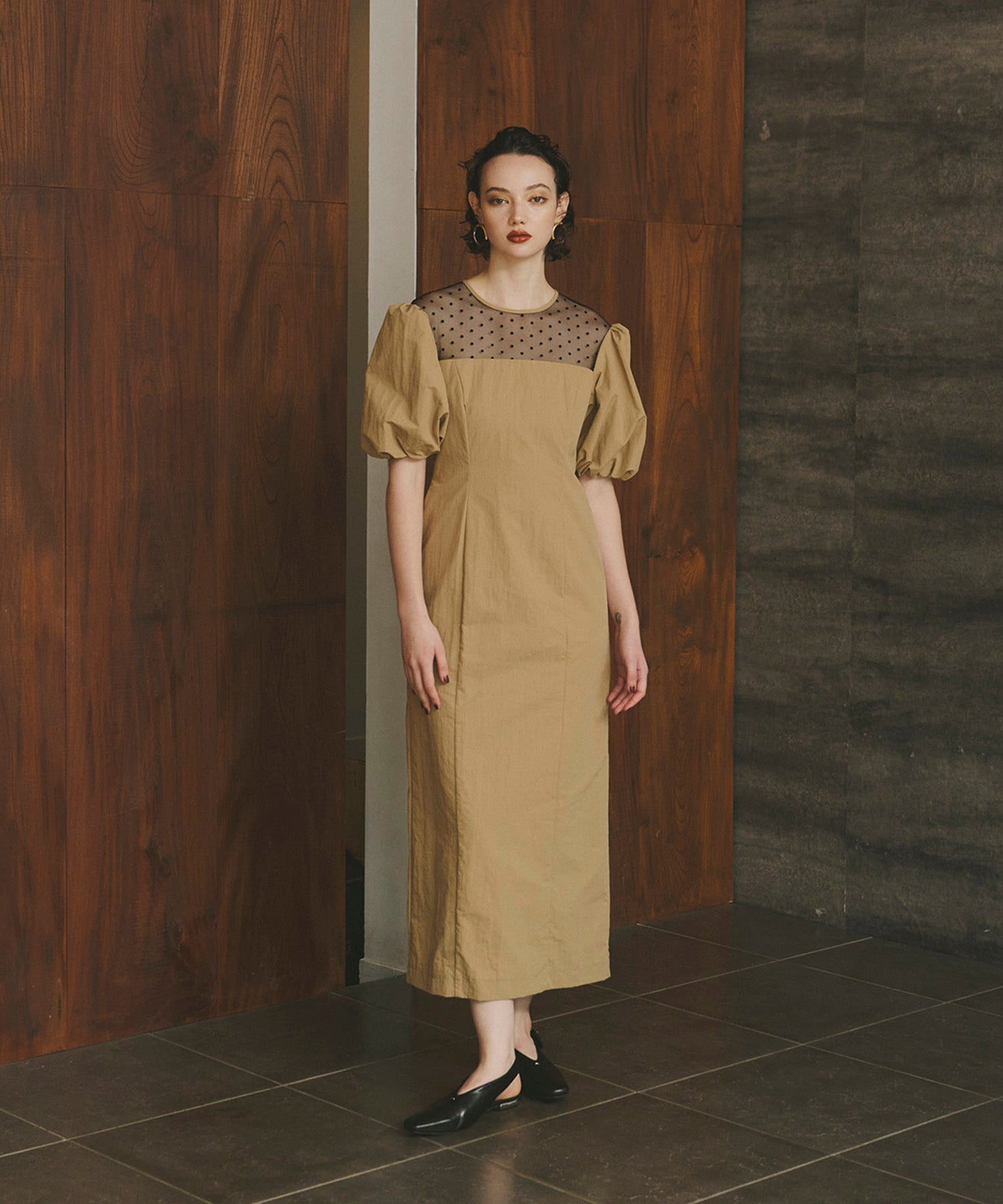 DECOLLETE DOT DRESS