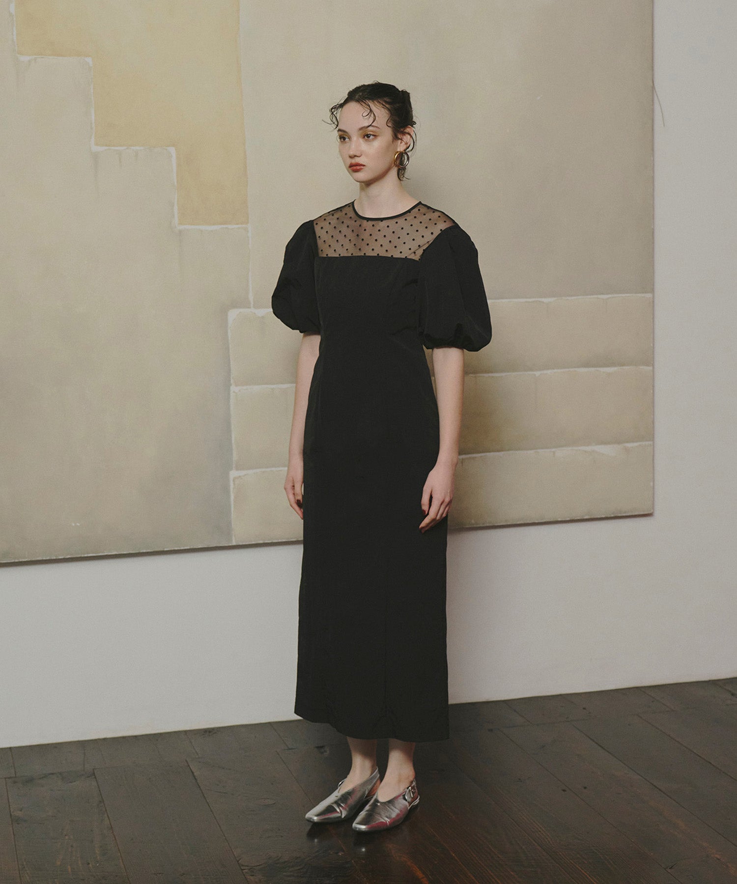 DECOLLETE DOT DRESS