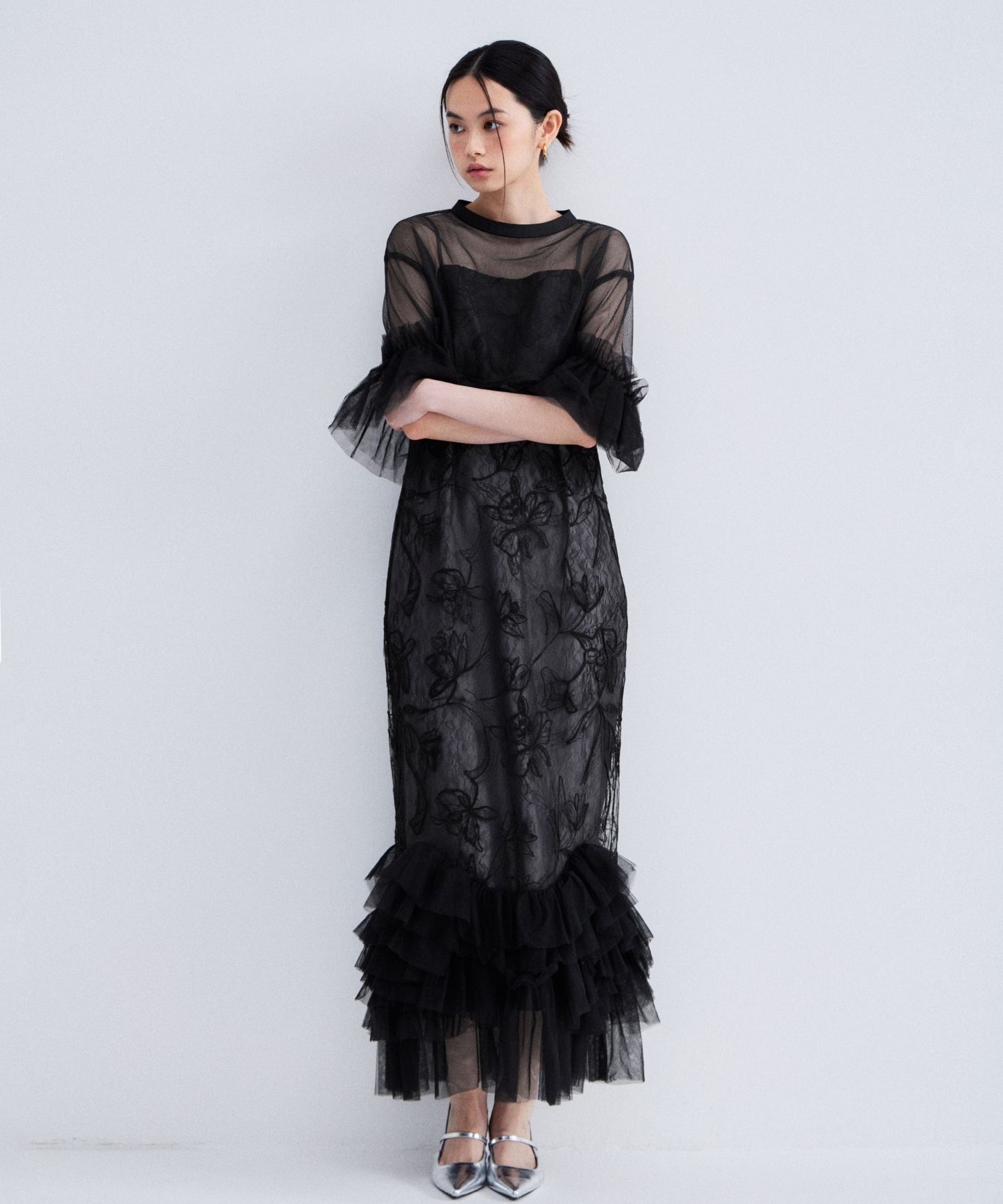 EMBROIDERY FRILL SET DRESS