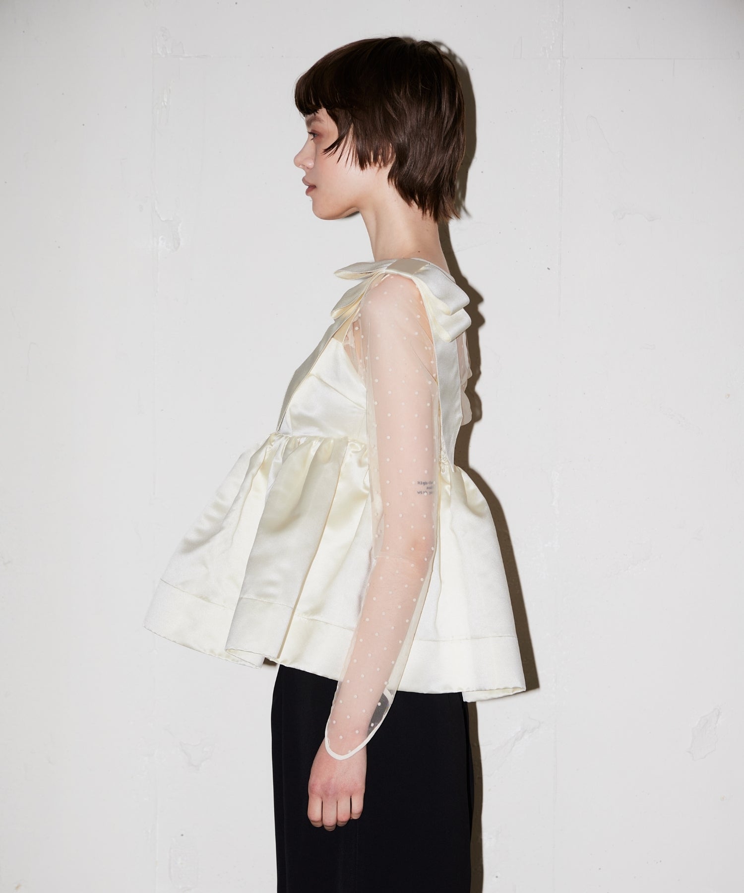 【POPUP】ASYMMETRY RIBBON SET UP