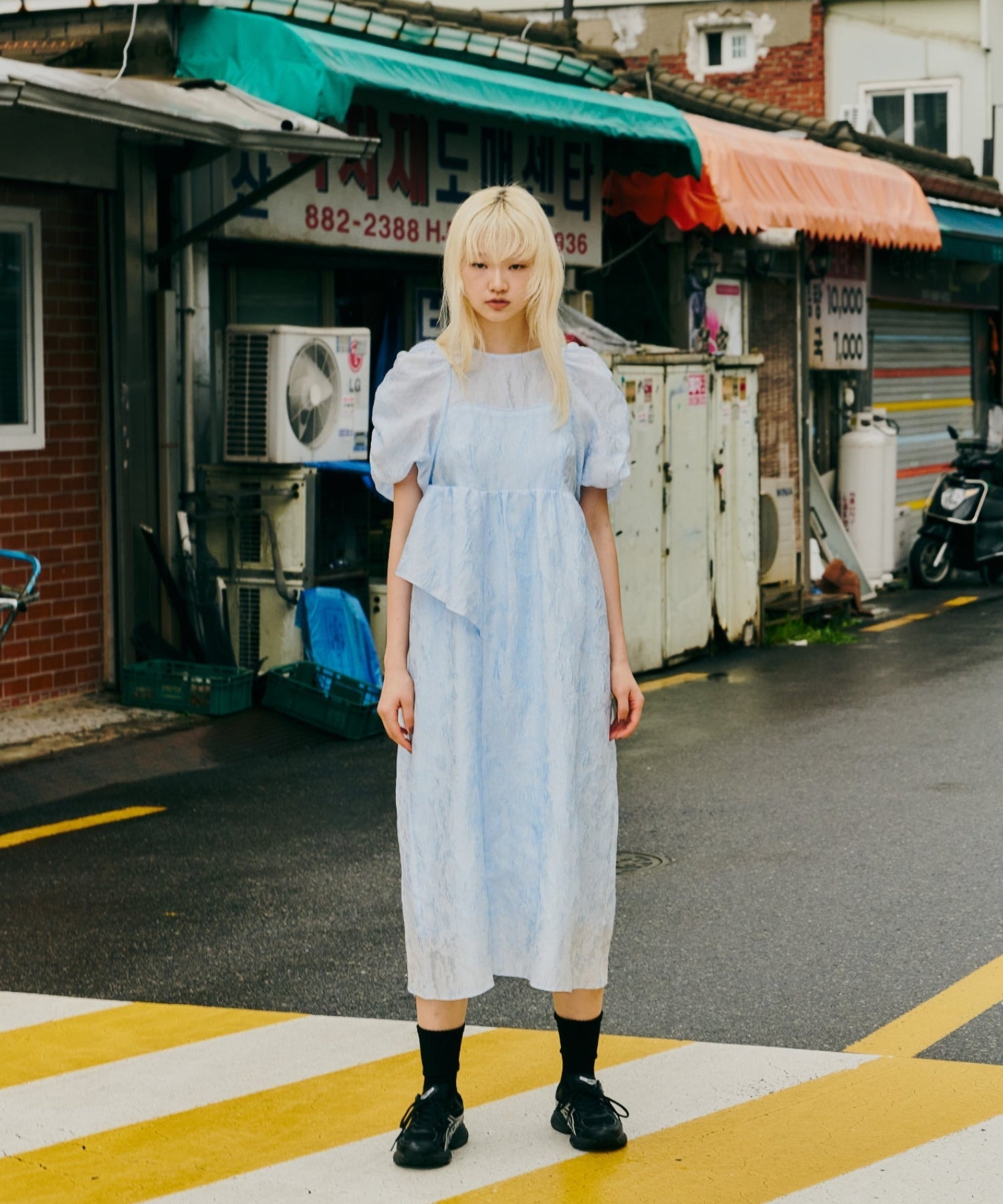 【POPUP】BUBBLE SLEEVE JACQUARD DRESS