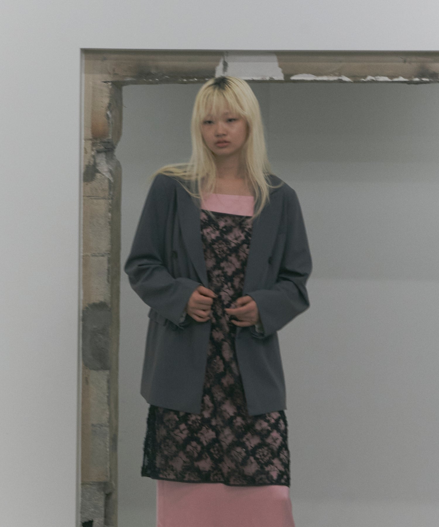 KIRAKIRA FLUFFY LACE DRESS