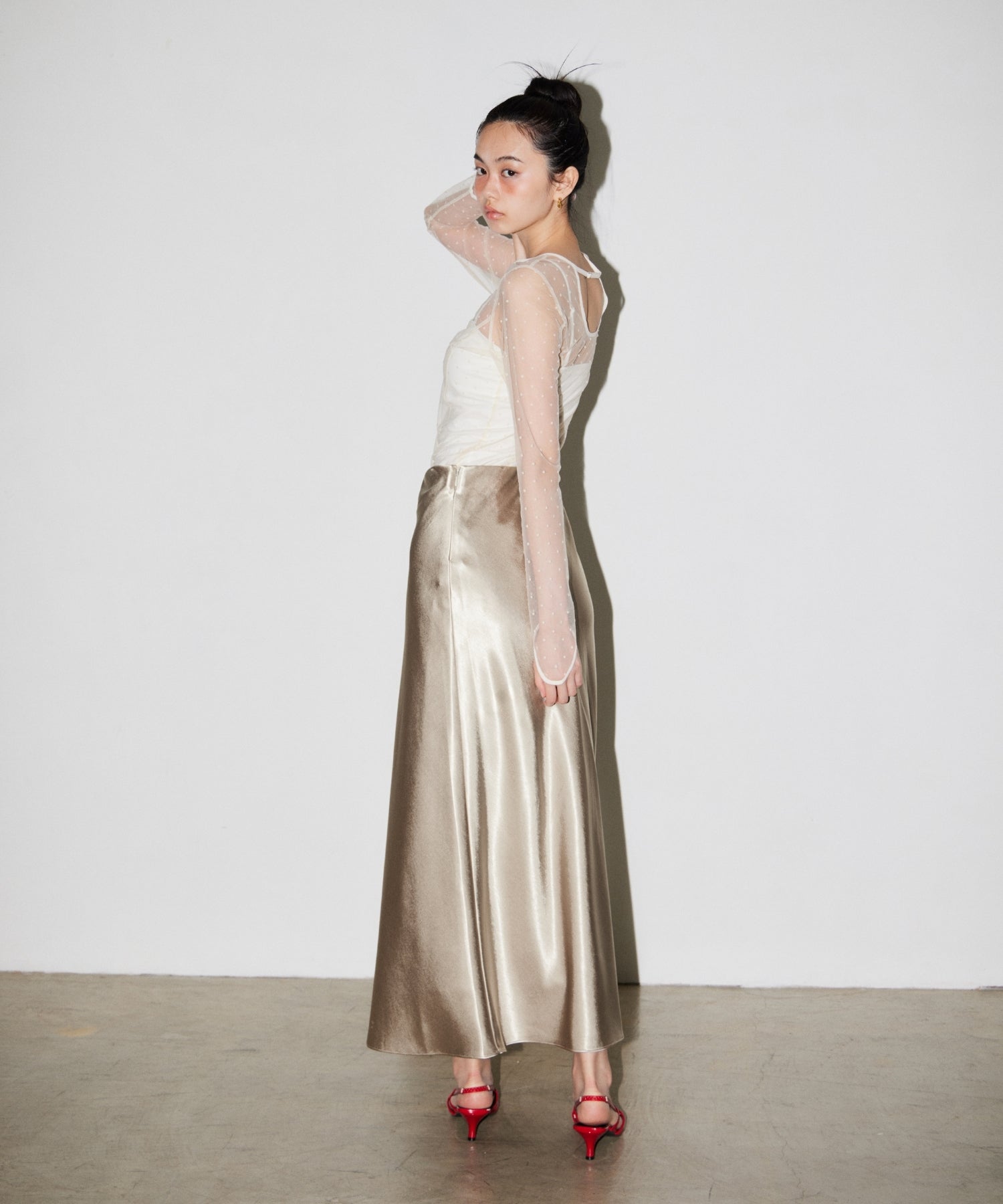 SATIN NARROW SKIRT SETUP
