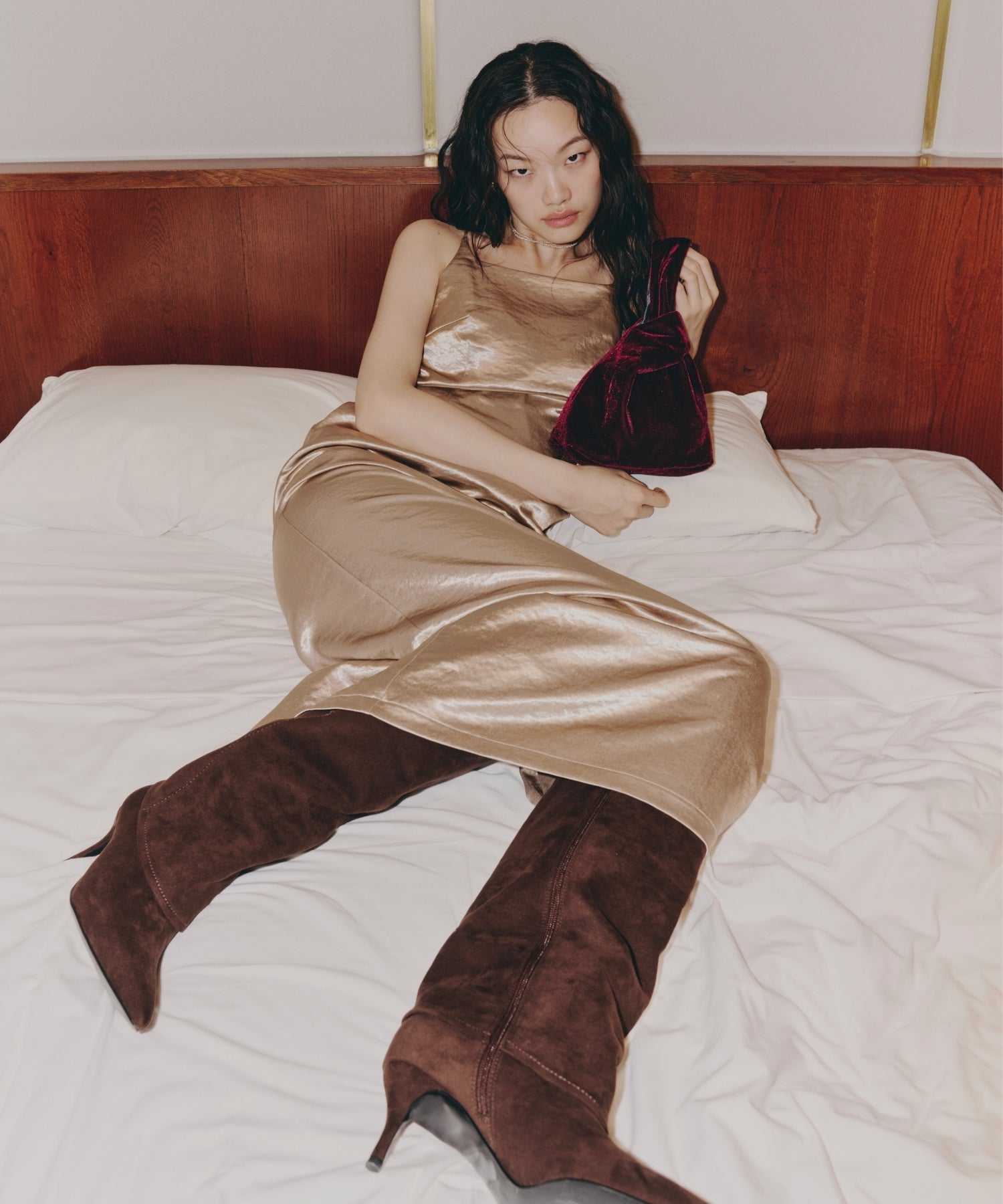 【POPUP】GLOSSY SATIN BACK RIBBON DRESS