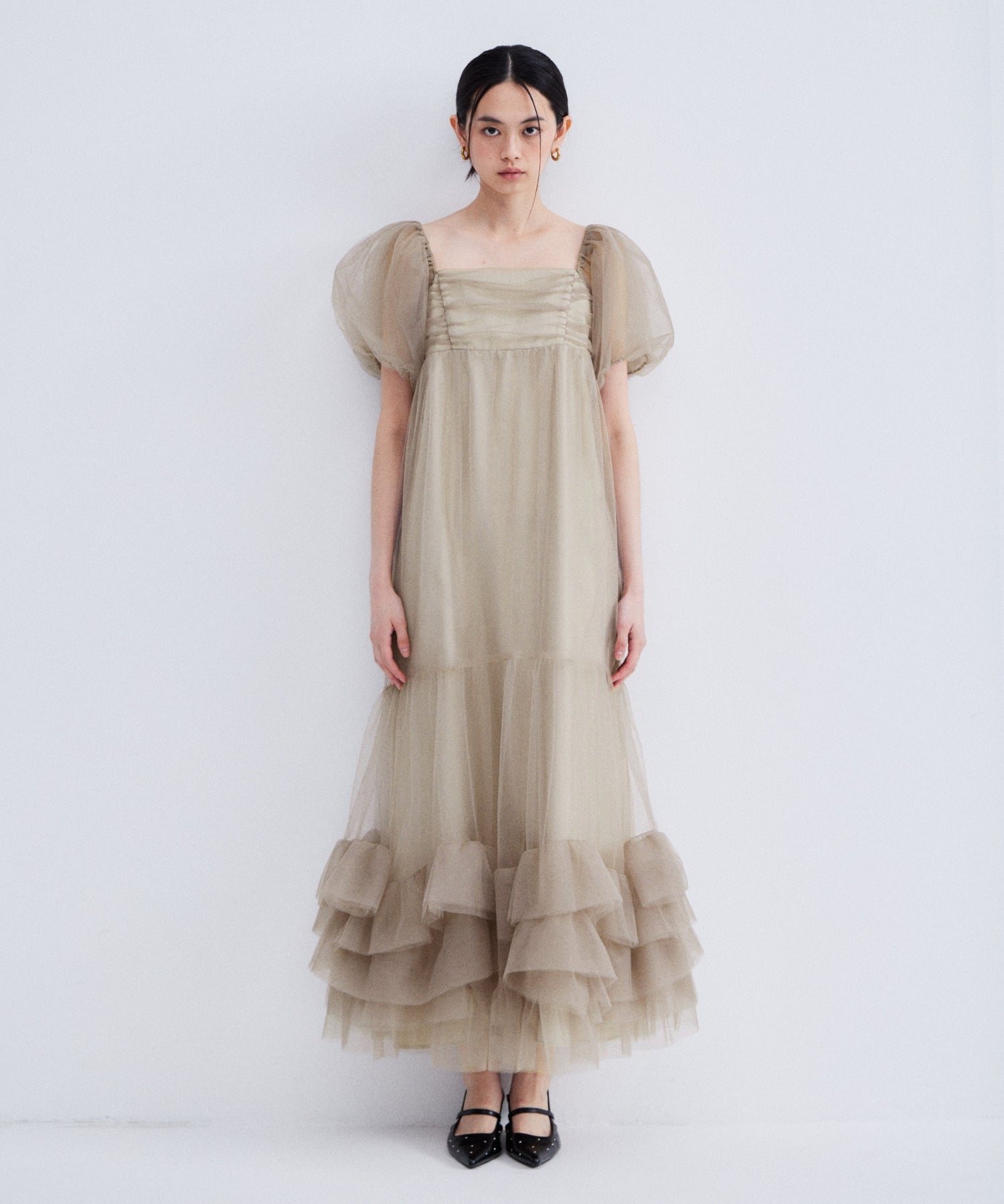 VOLUME TULLE PUFF SLEEVE DRESS