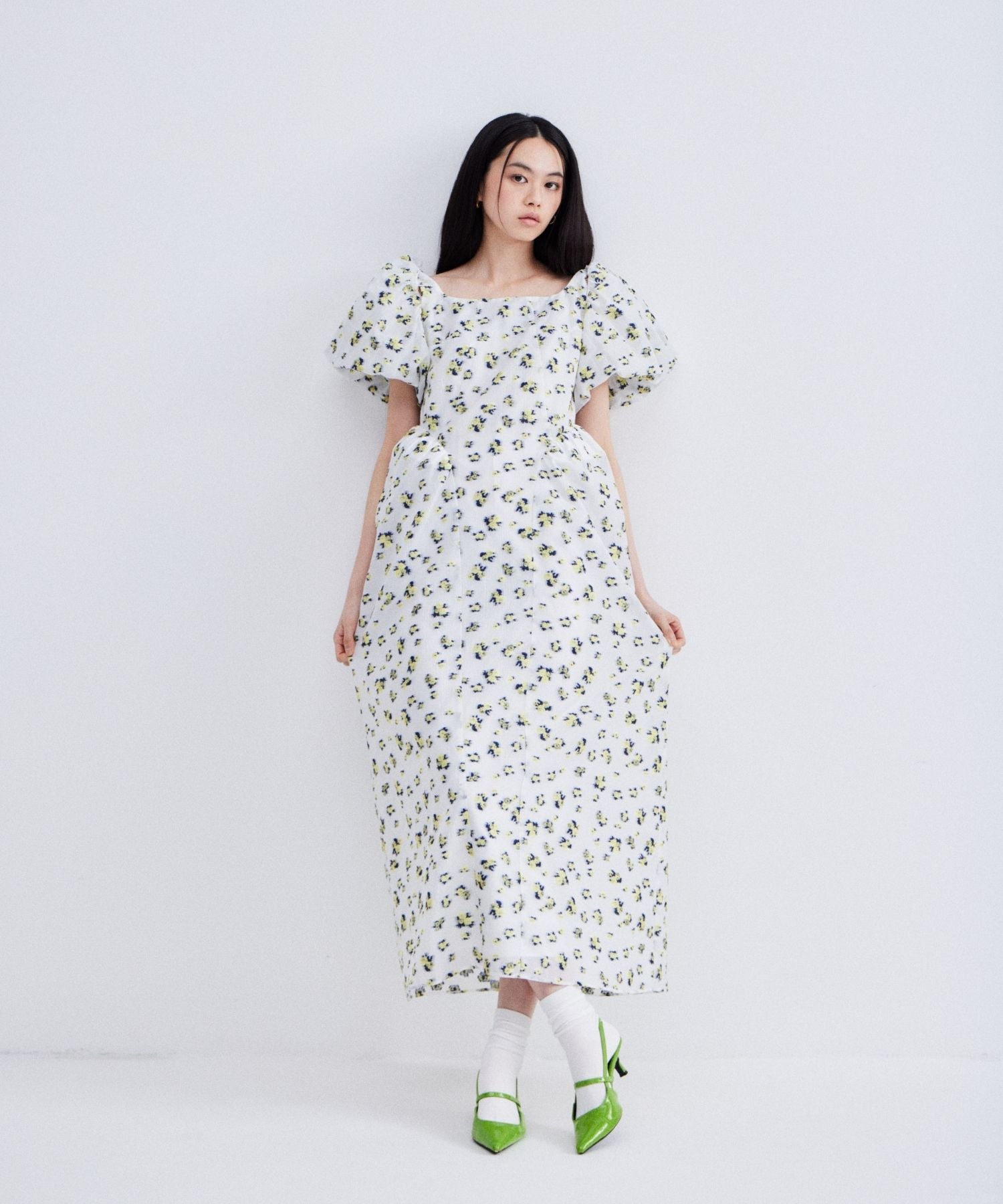 FLOWER JACQUARD FORME DRESS