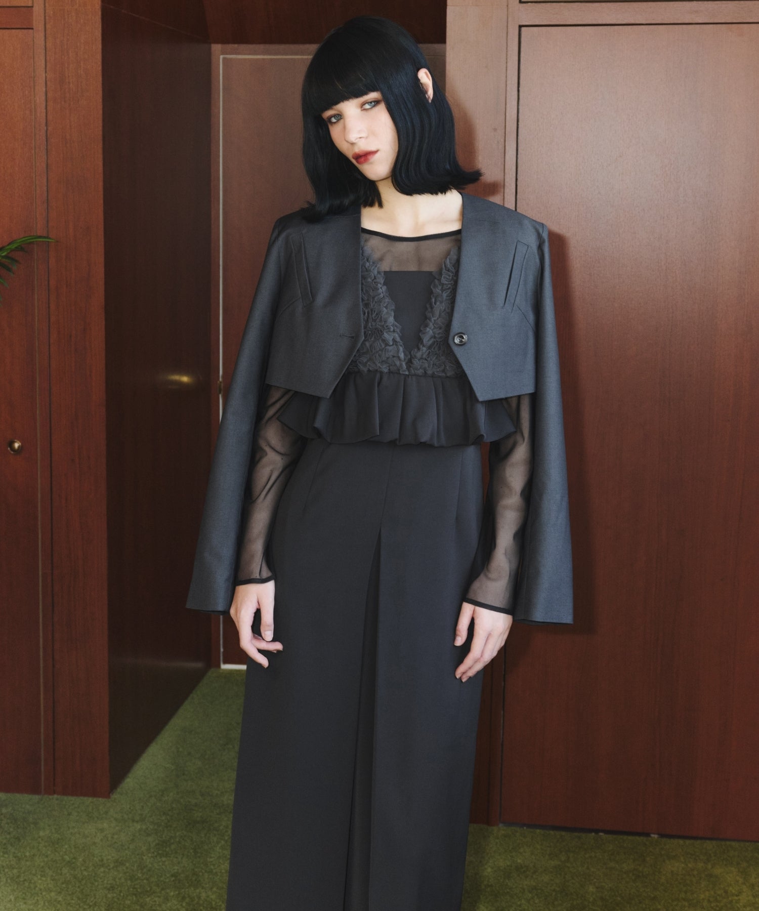 SLASH POCKETS CROPPED JACKET