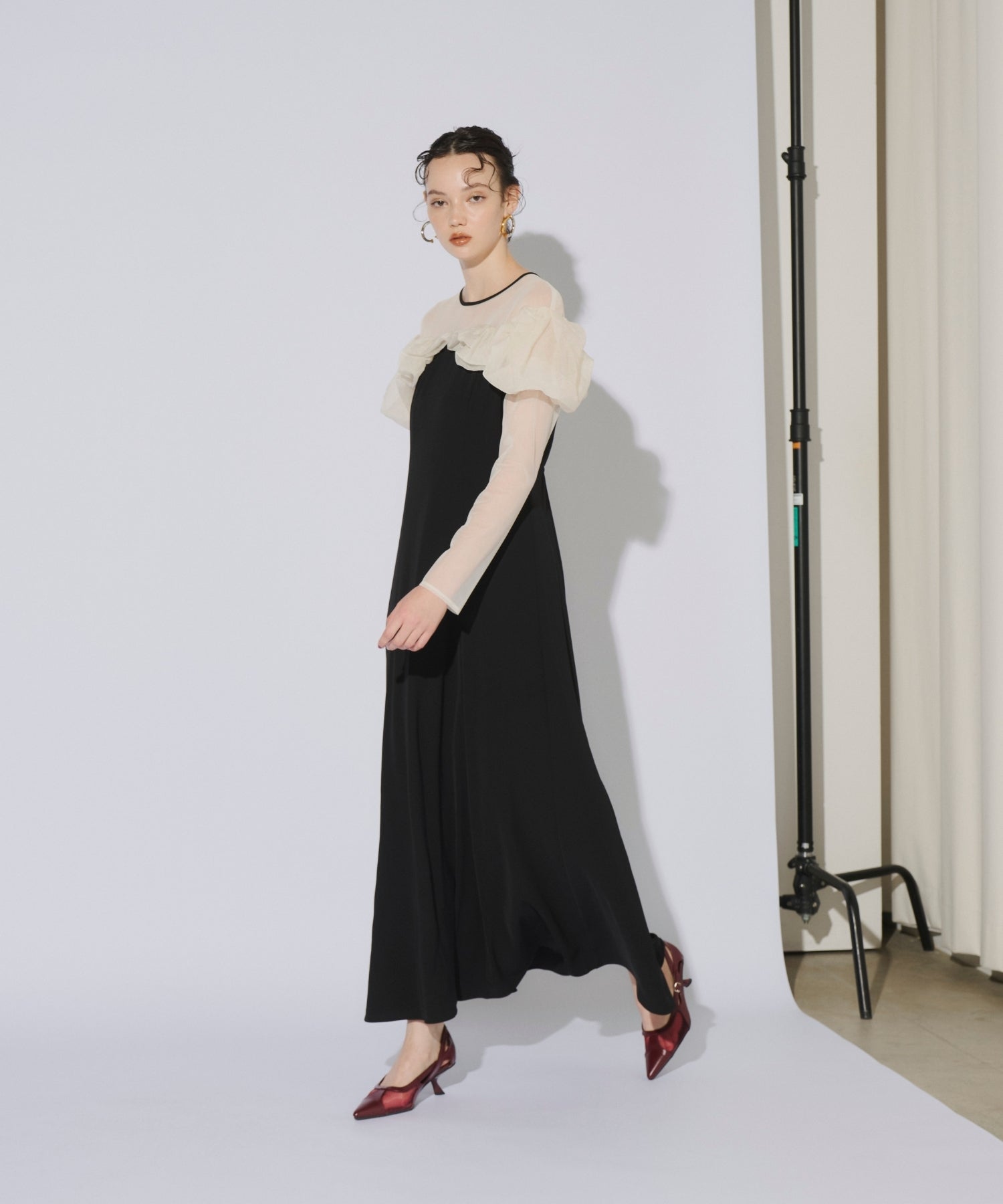 FRILLS FLARE DRESS