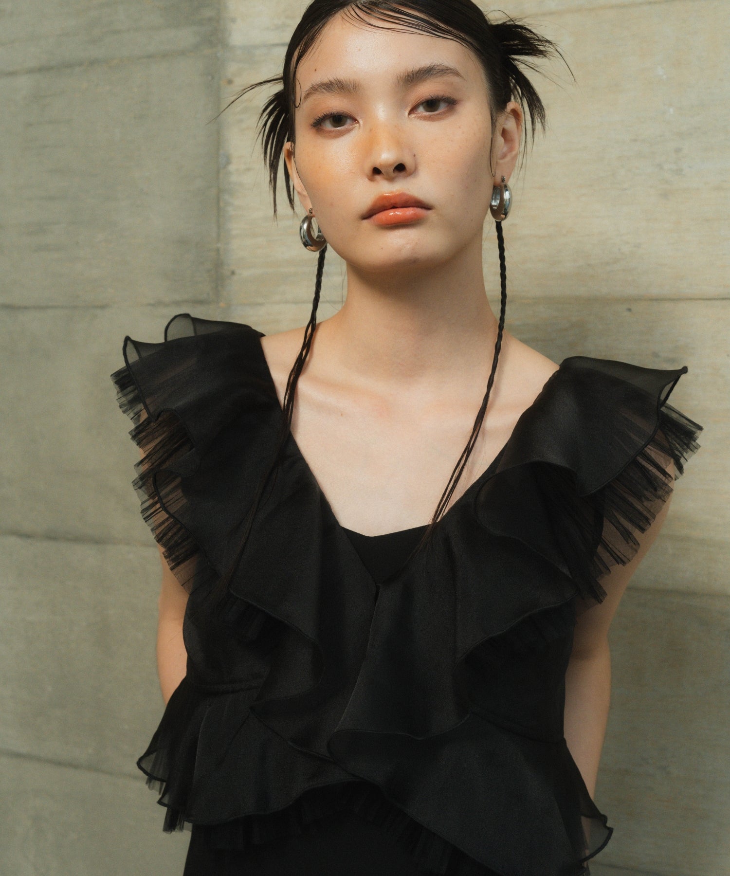 PLEATS TULLE DRESS
