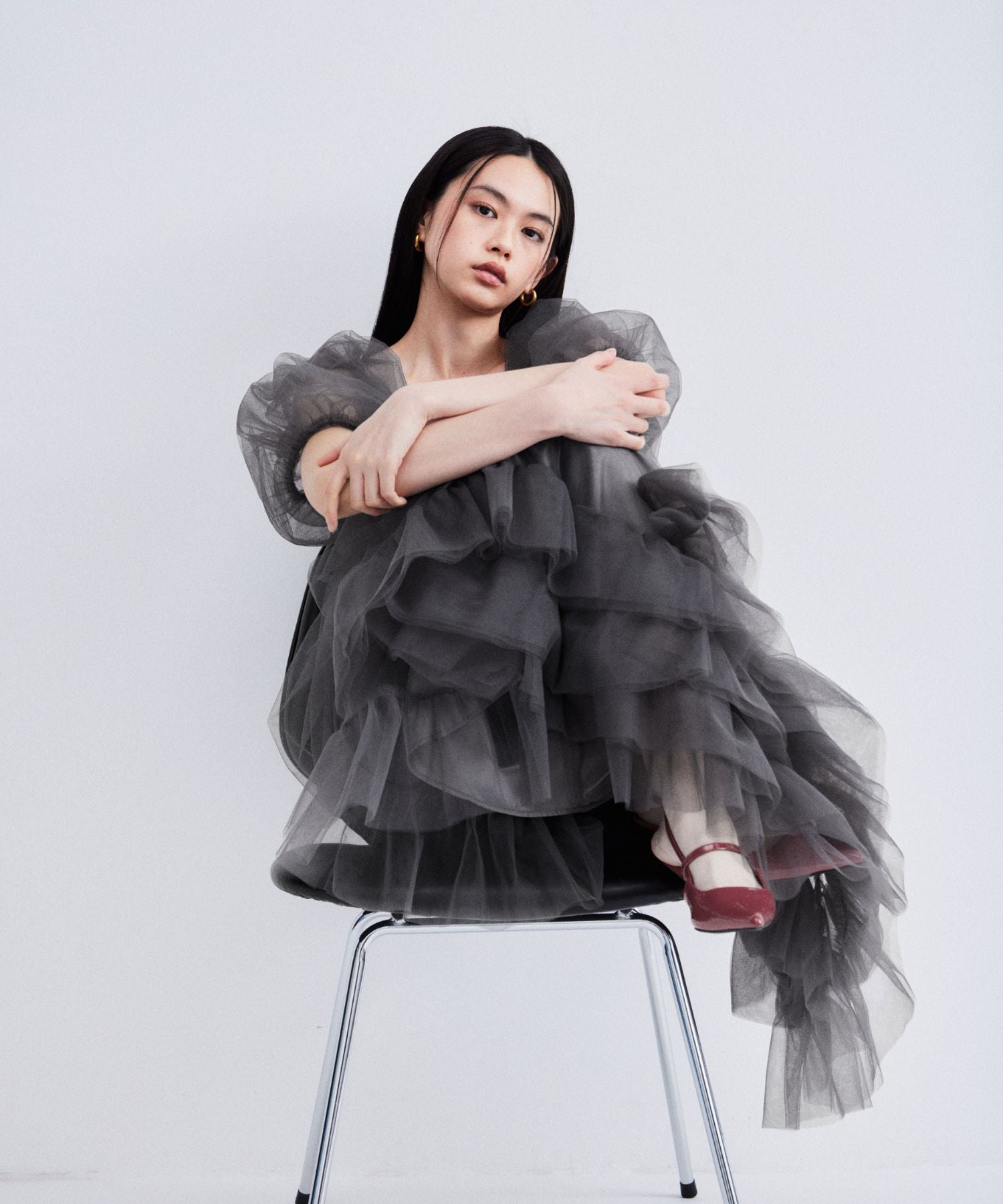 VOLUME TULLE PUFF SLEEVE DRESS