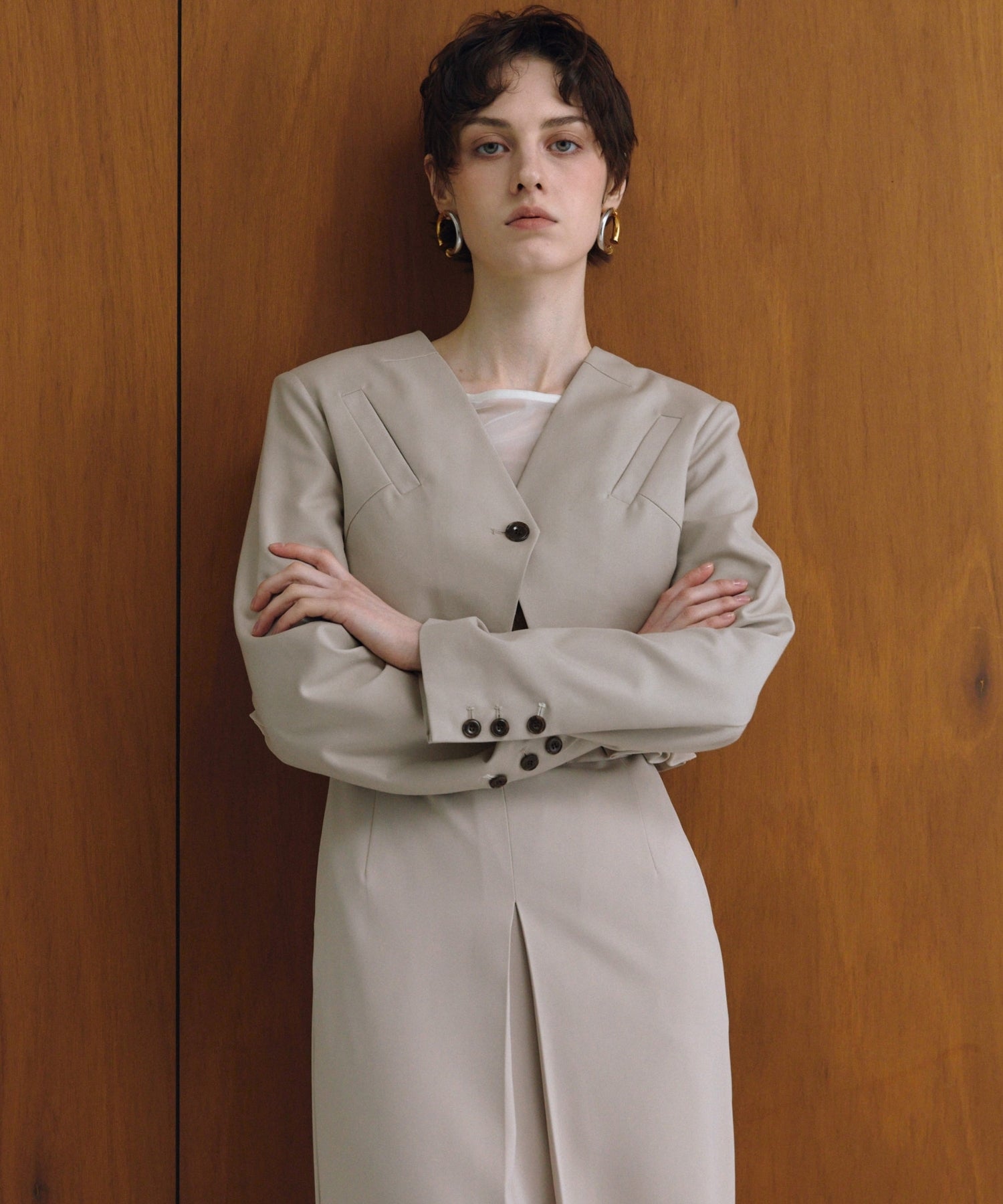 SLASH POCKETS CROPPED JACKET