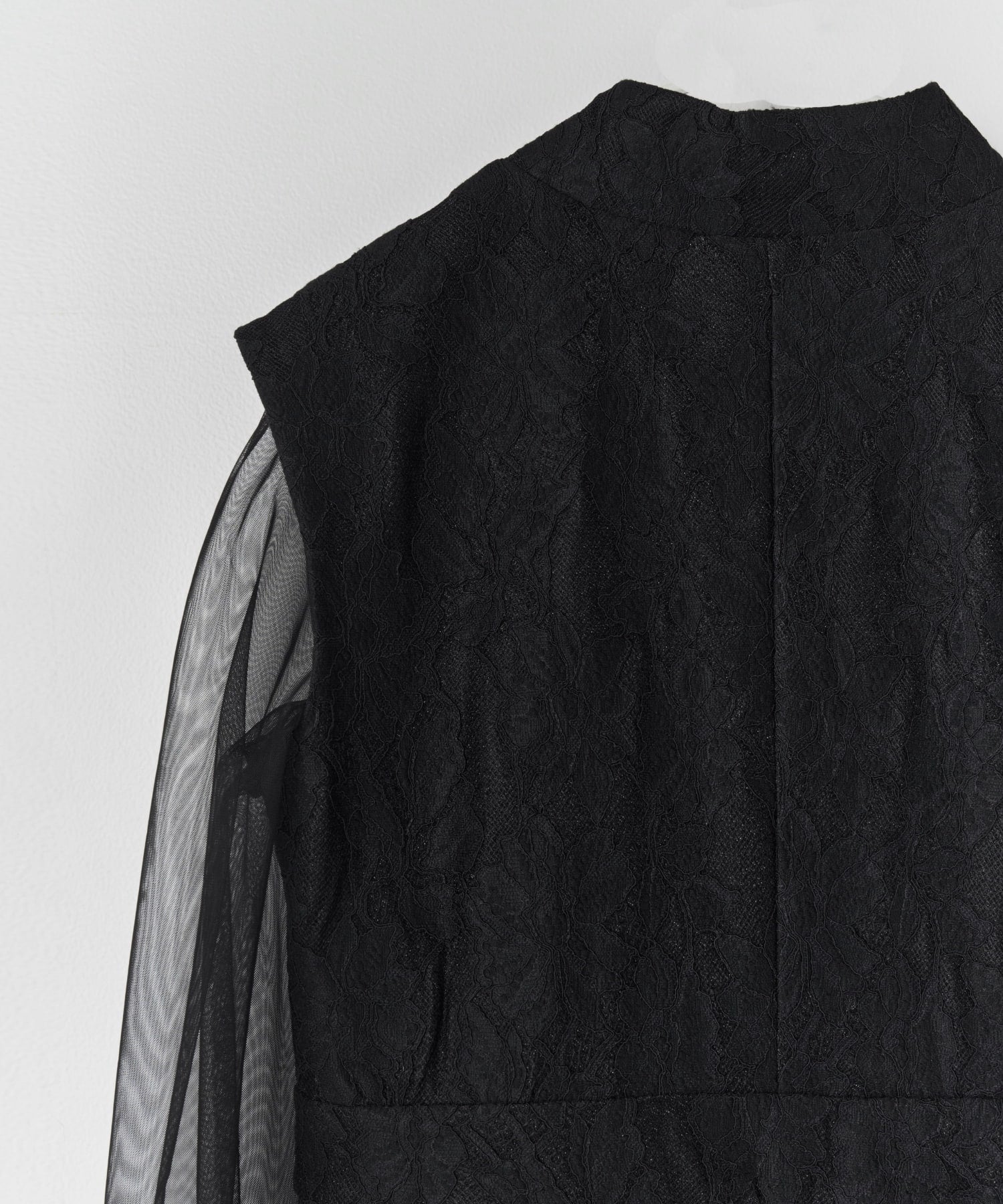 BONDING LACE ALL-IN-ONE DRESS