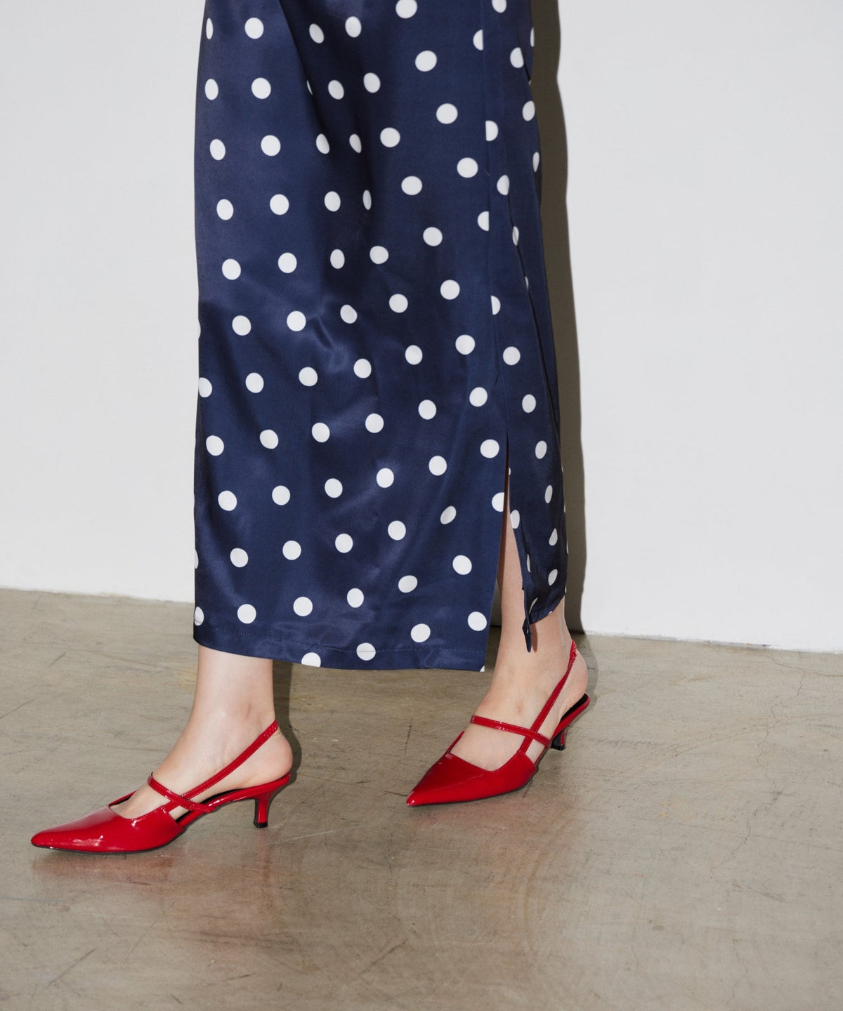 【POPUP】MINIMAL DOT SATIN DRESS