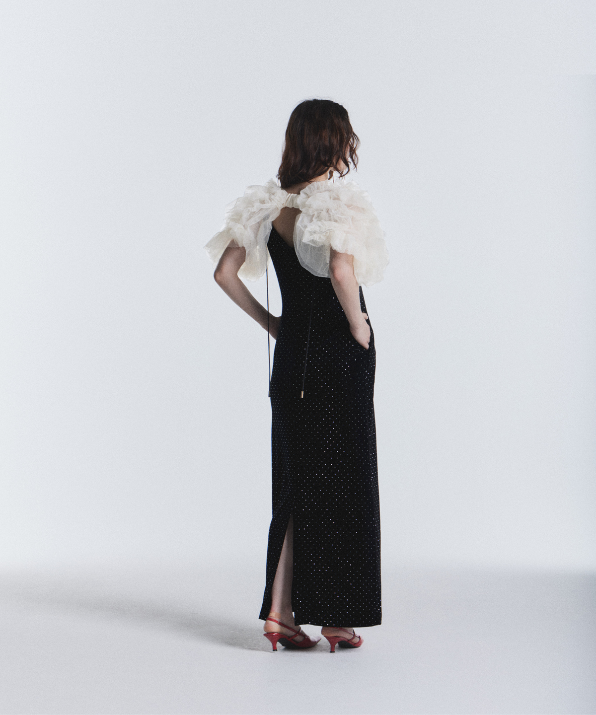 CURVED SQUARE VELOUR DRESS