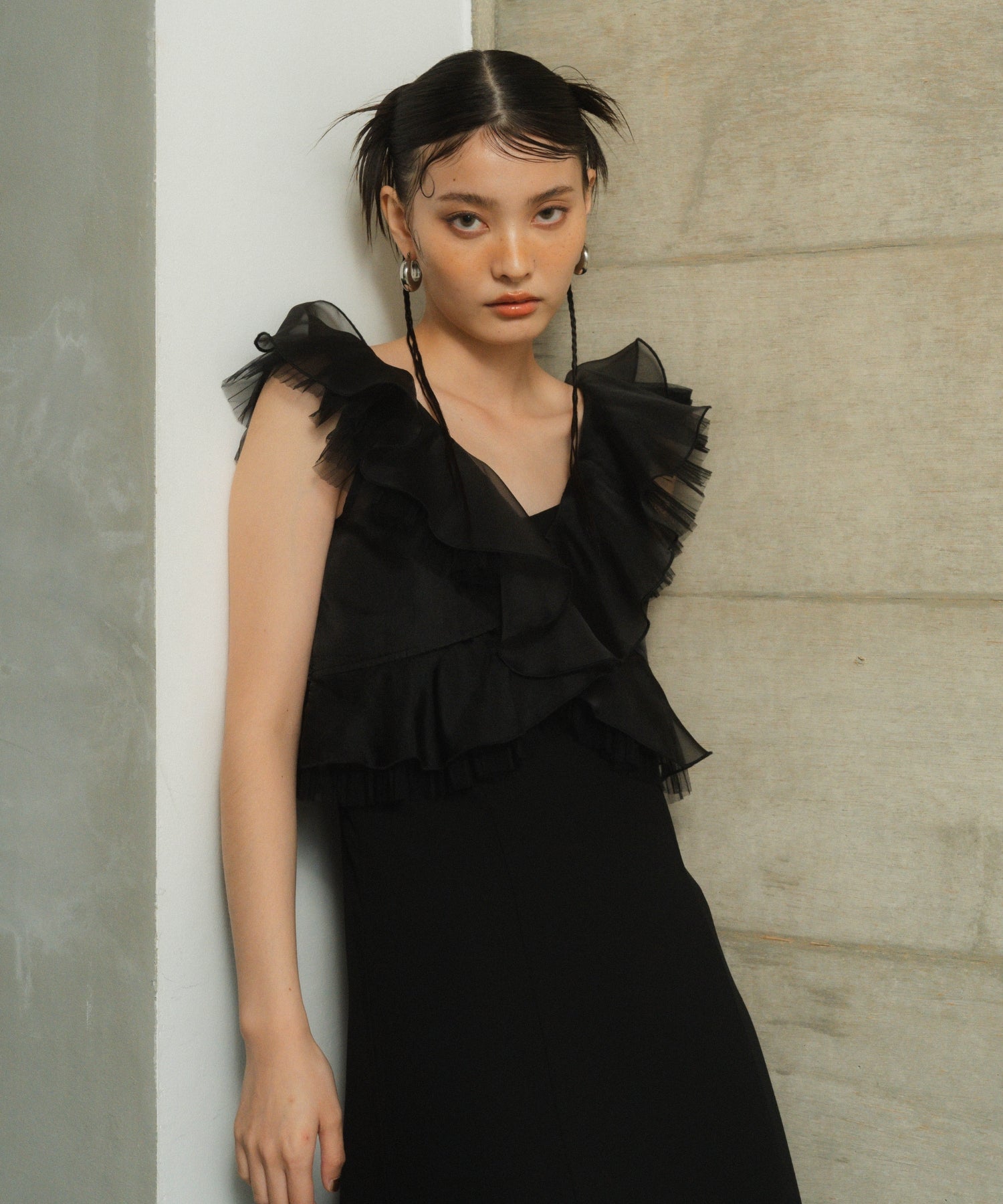 PLEATS TULLE DRESS