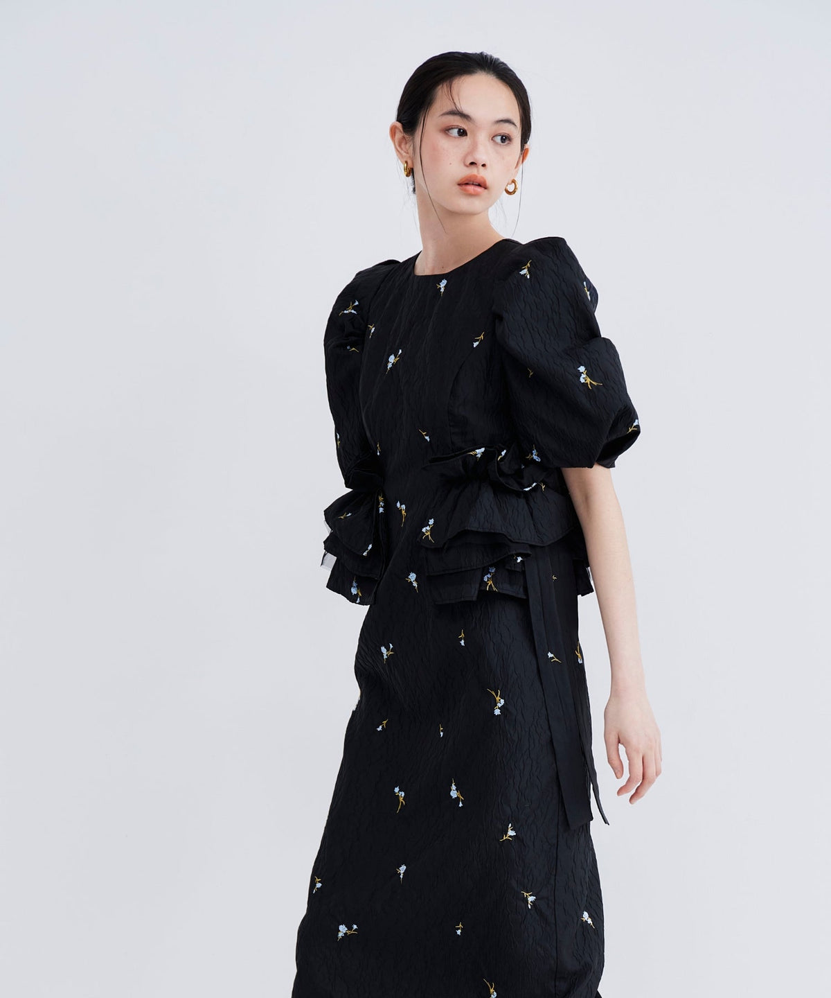 【POPUP】BLOSSOM FRILL DRESS