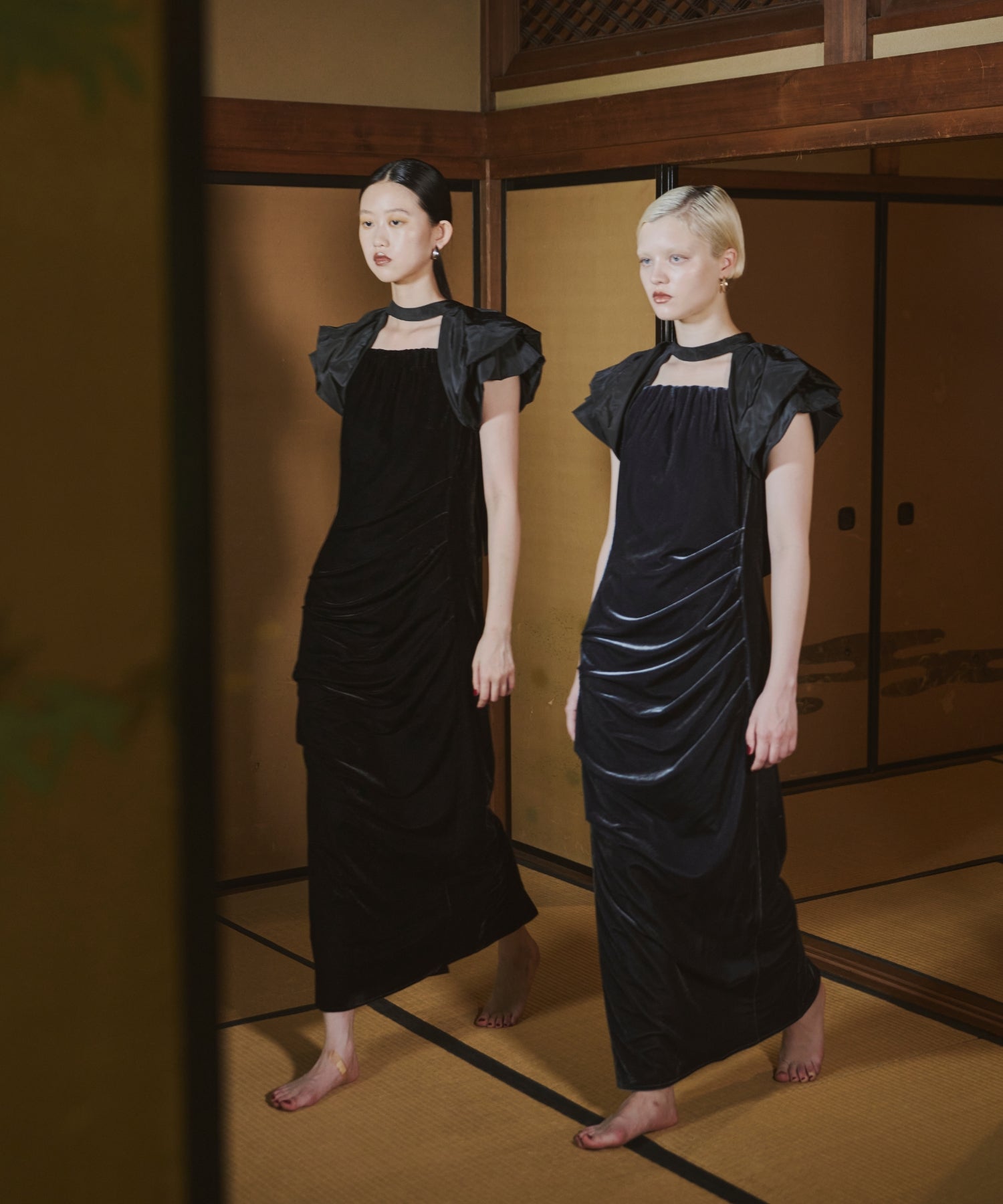 DRAPE VELOUR DRESS