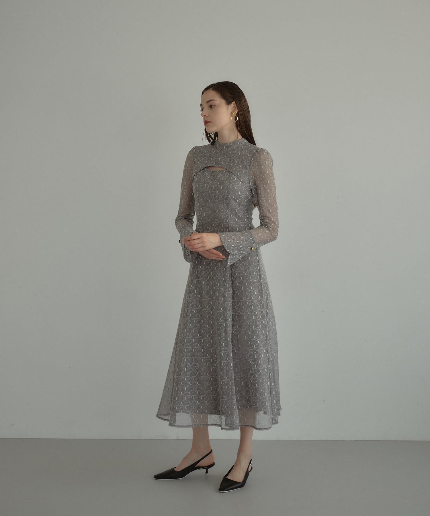 BACK OPEN GEOMETRIC DRESS