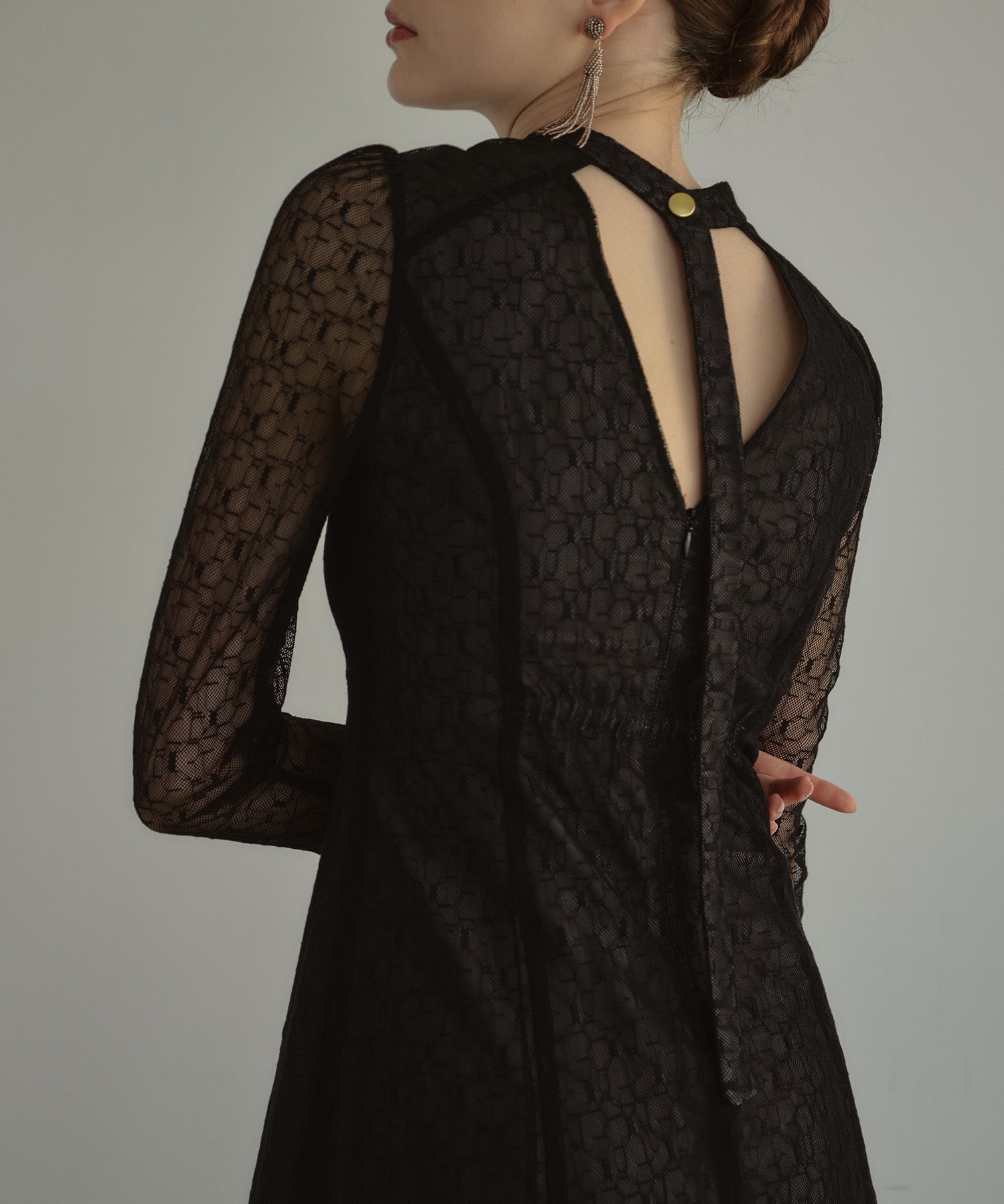 BACK OPEN GEOMETRIC DRESS