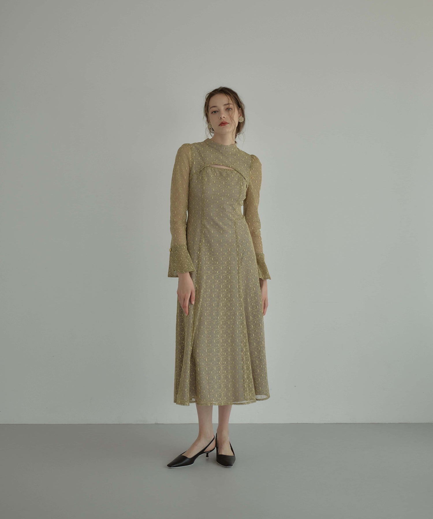 BACK OPEN GEOMETRIC DRESS