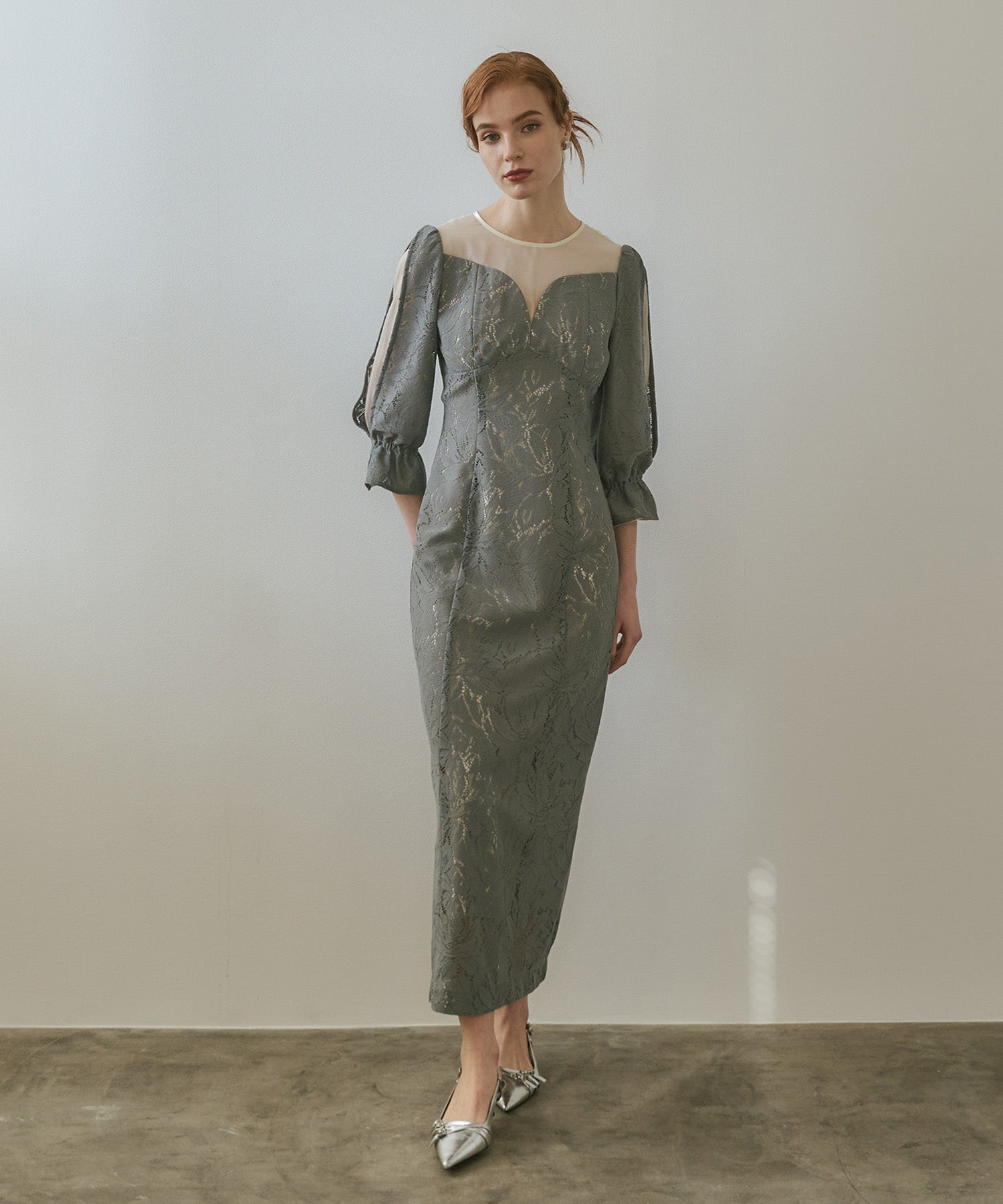 ROUND CUT DRESS