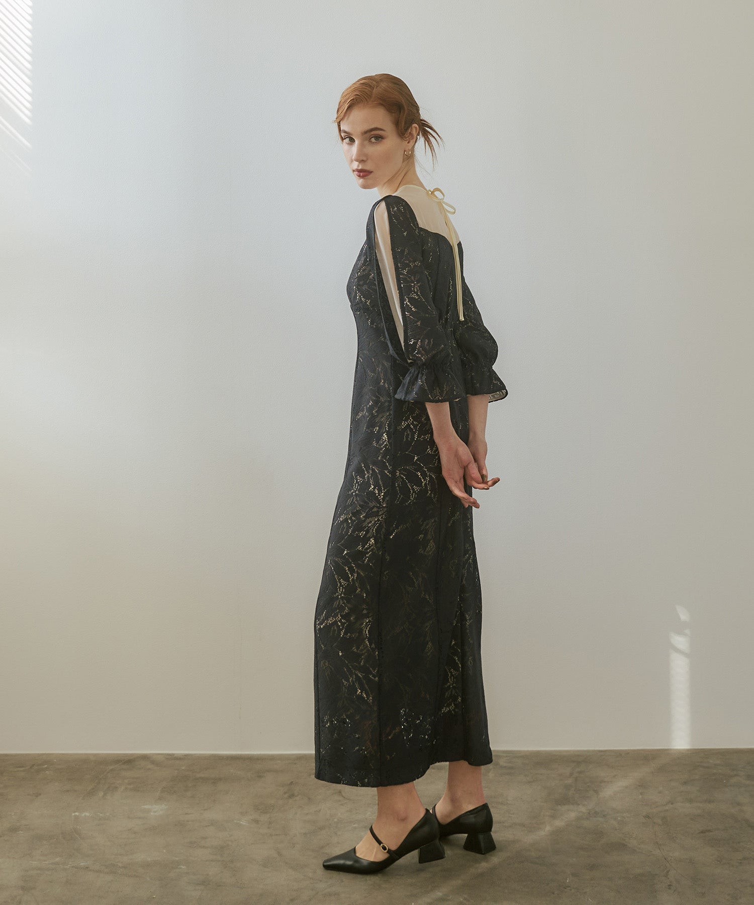 ROUND CUT DRESS