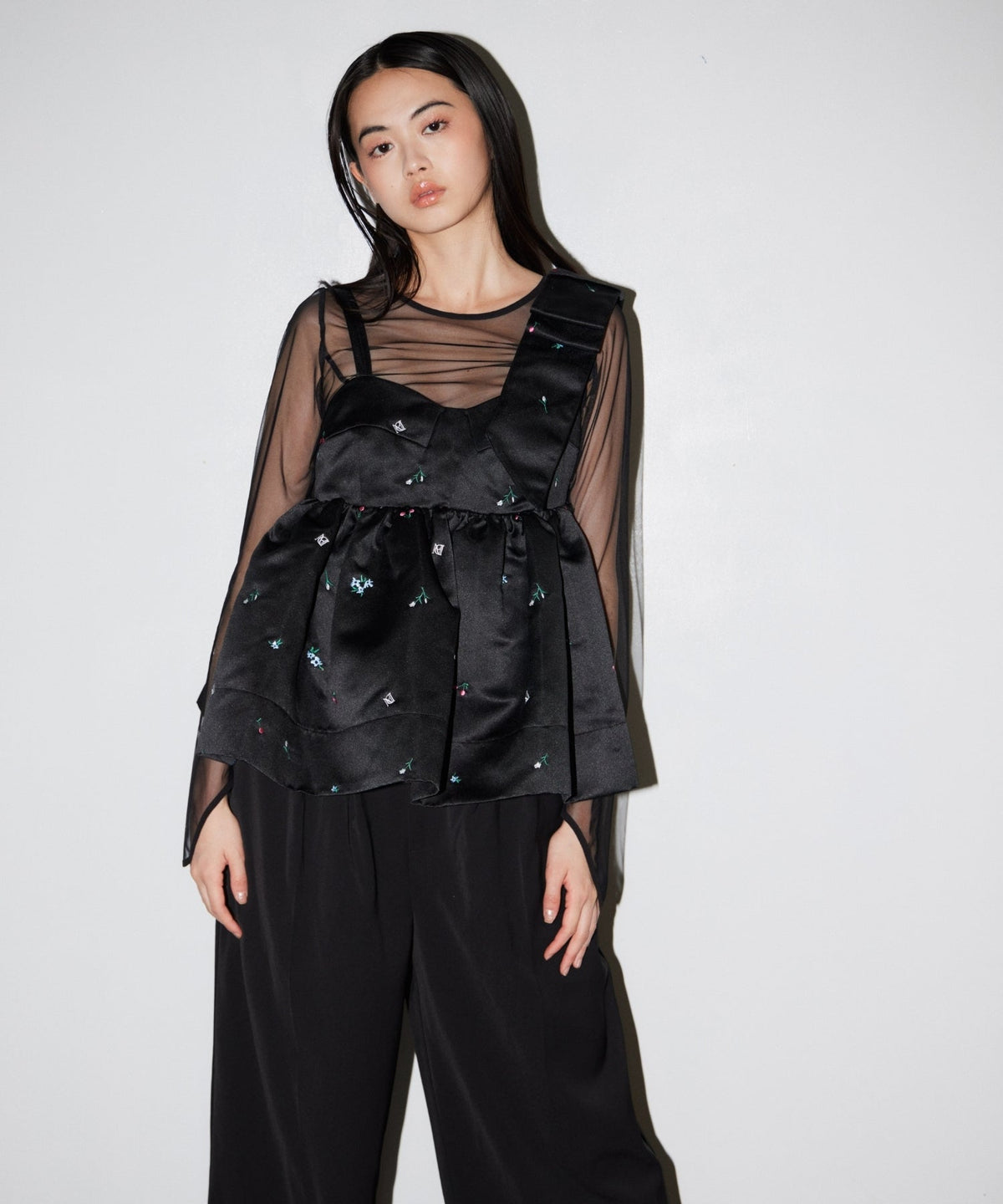 【POPUP】ASYMMETRY RIBBON SET UP