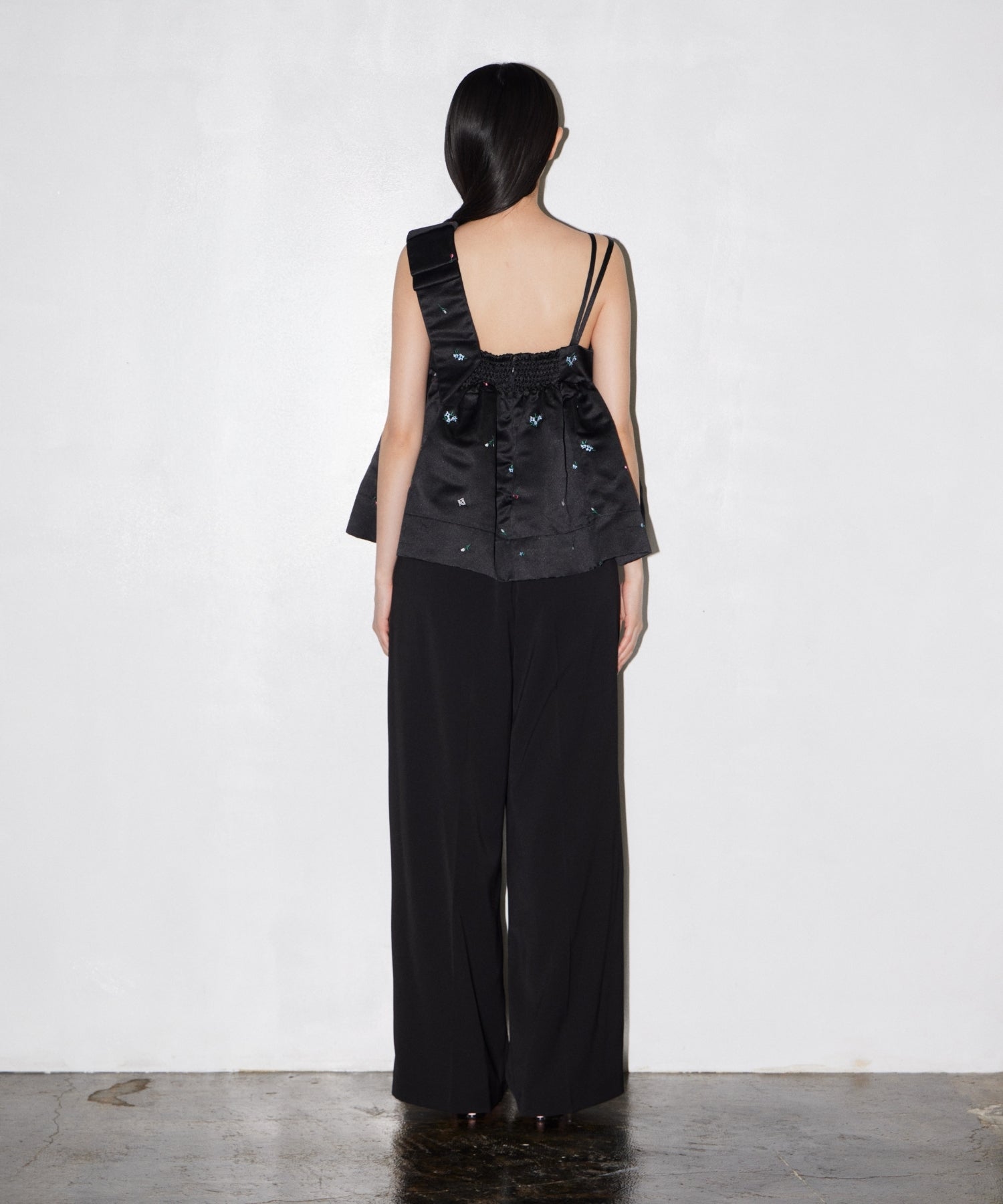 【POPUP】ASYMMETRY RIBBON SET UP