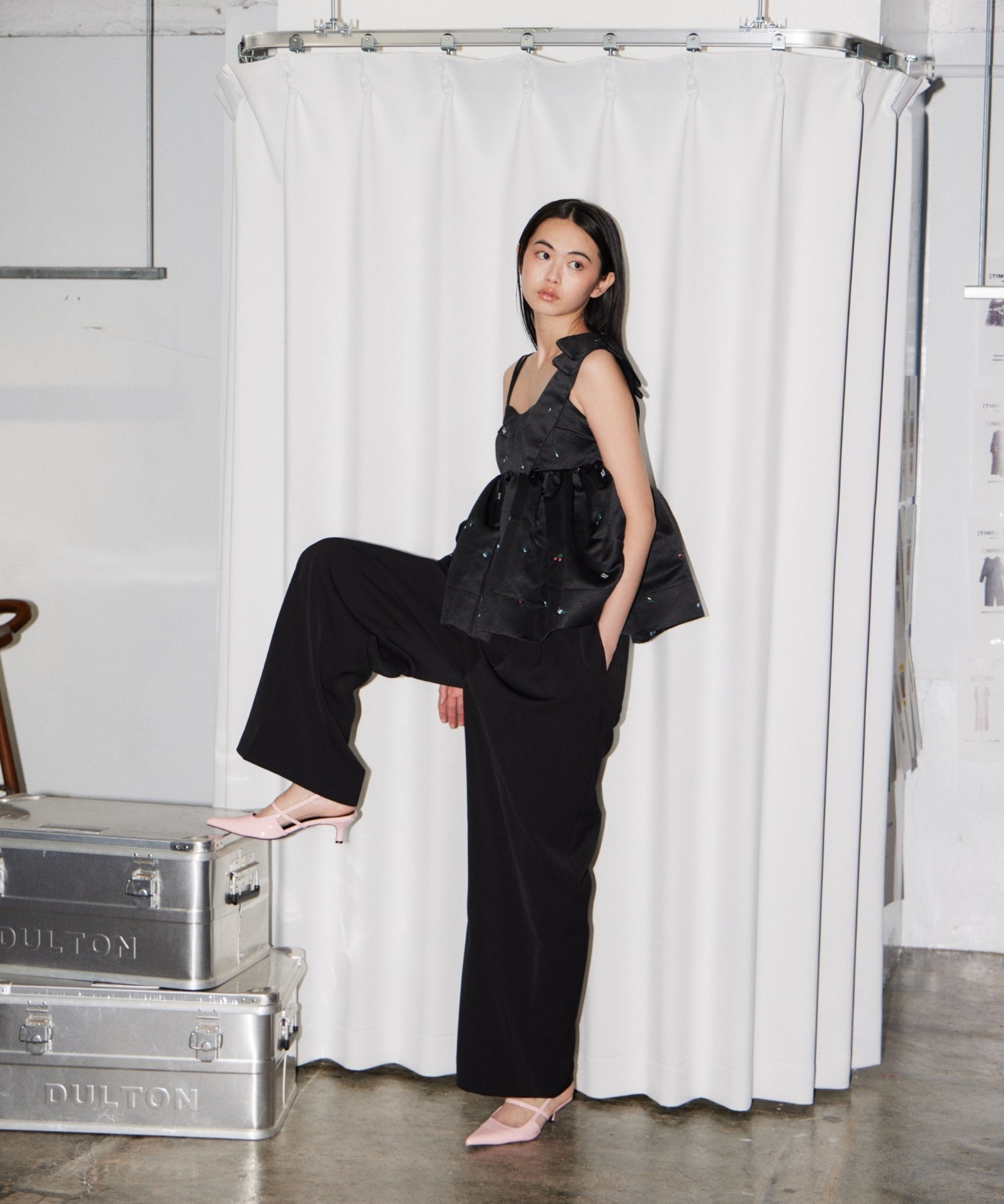 【POPUP】ASYMMETRY RIBBON SET UP