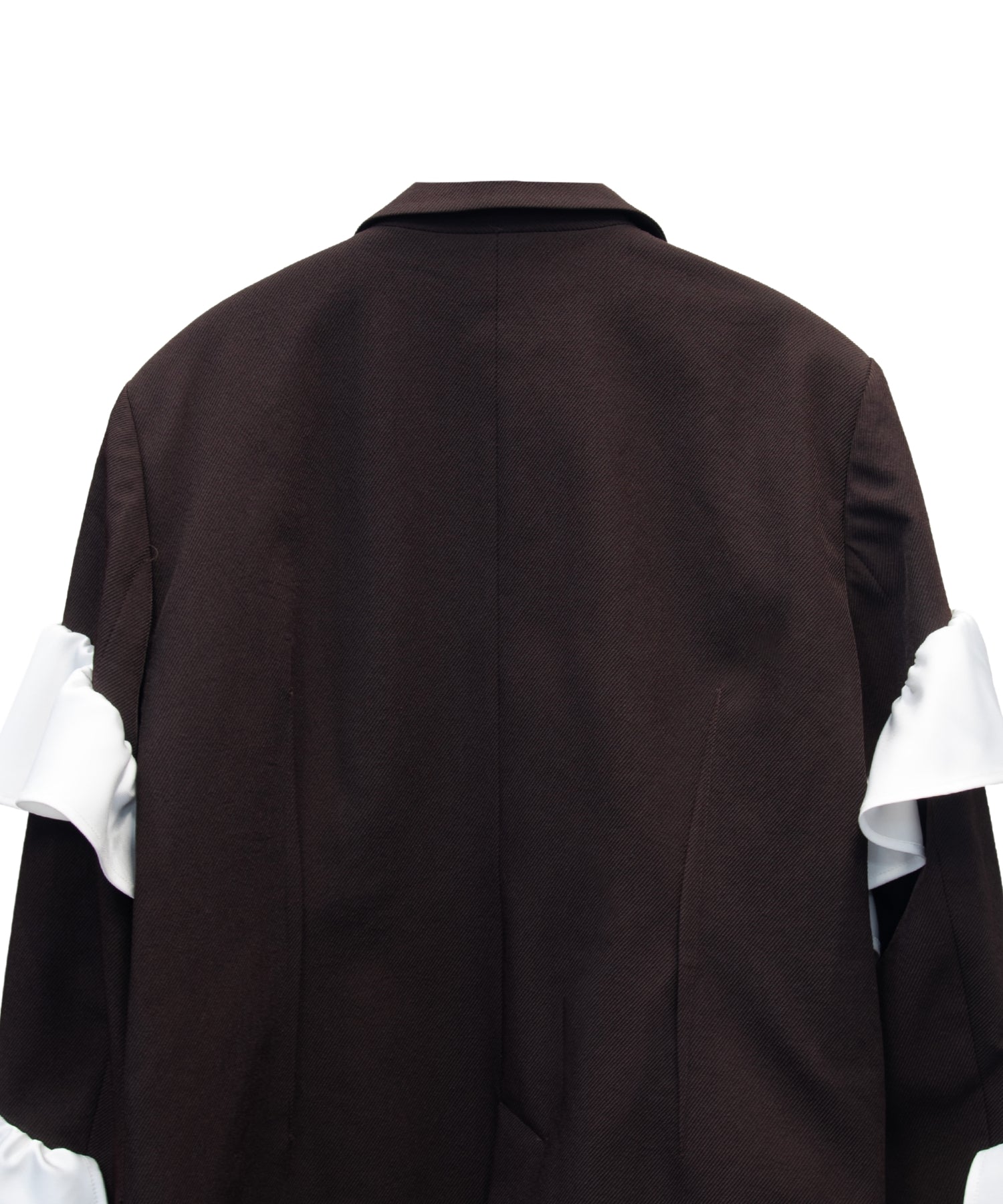 FRILL PEAKED LAPEL JACKET ブラウン 背面アップ物撮り画像