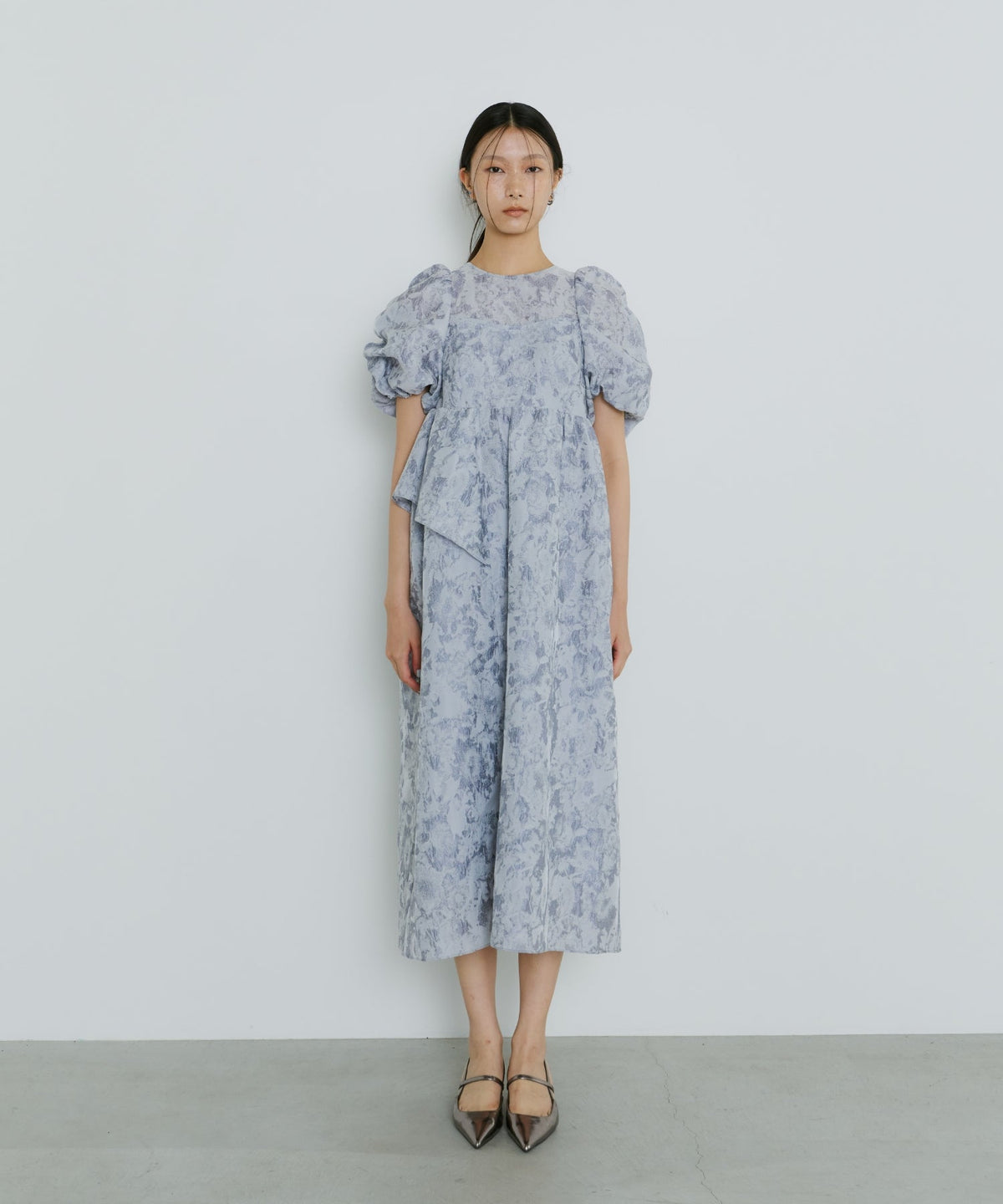 【POPUP】BUBBLE SLEEVE JACQUARD DRESS