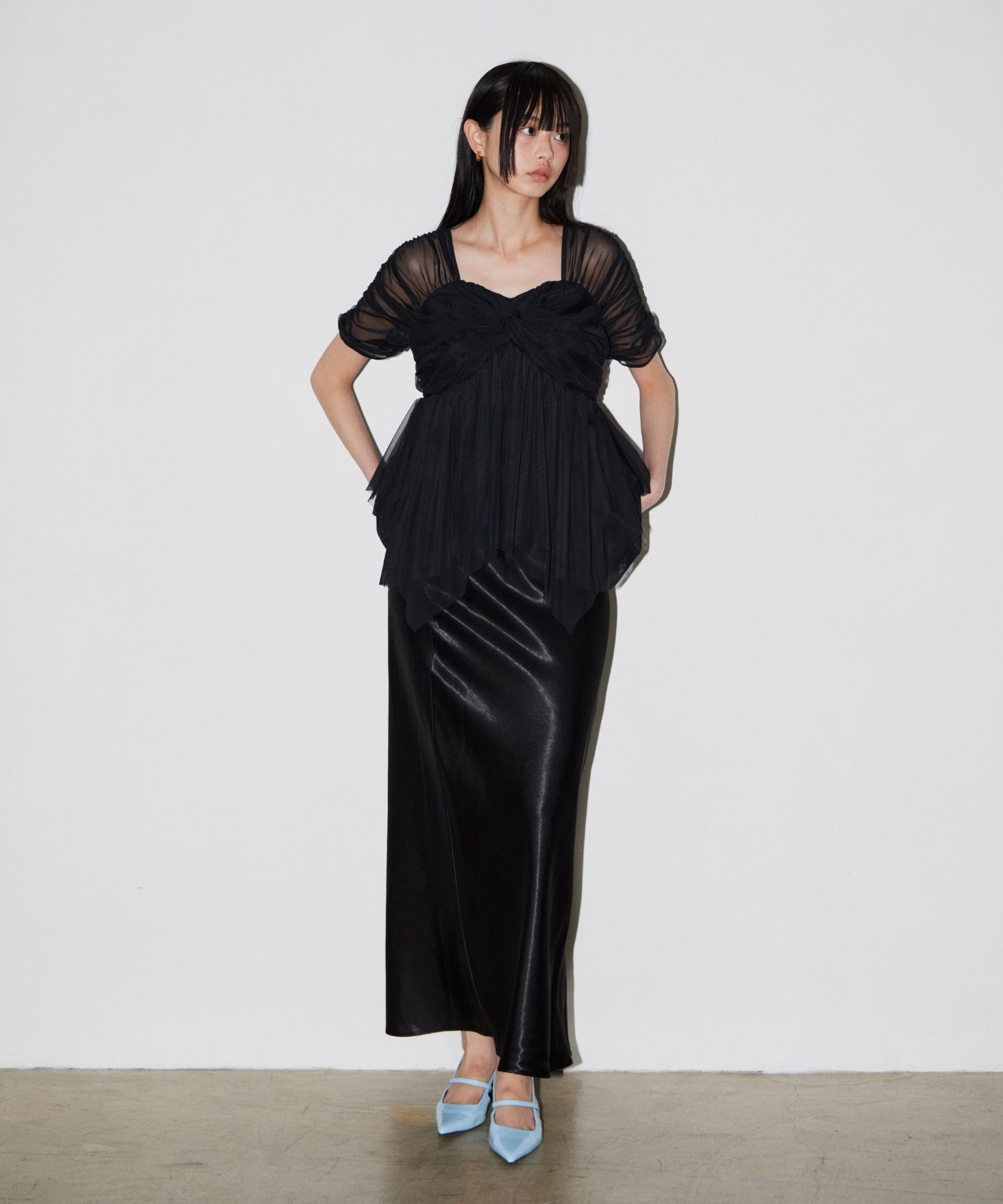 SATIN NARROW SKIRT SETUP