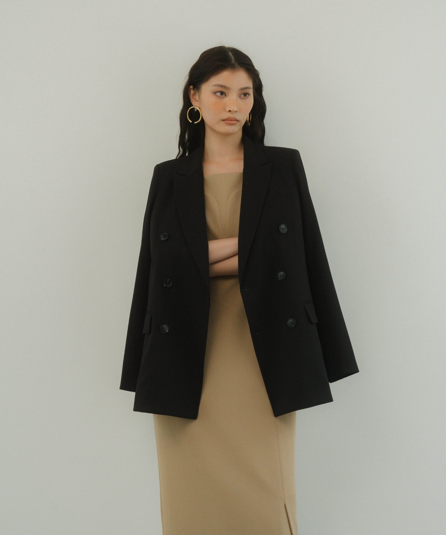 CUTTING CURVE DRESS