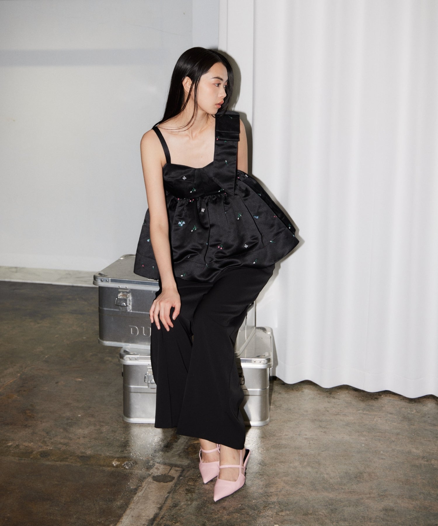 【POPUP】ASYMMETRY RIBBON SET UP