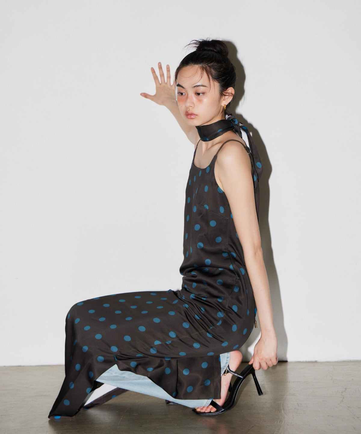 【POPUP】MINIMAL DOT SATIN DRESS