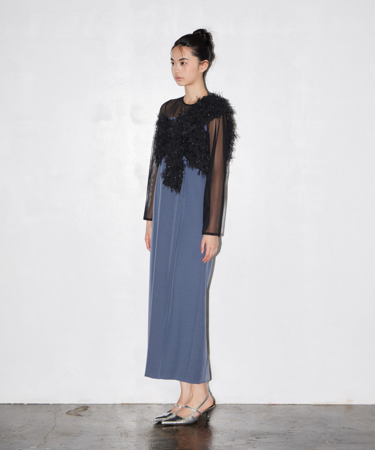 FRINGE GLITTER KNOT DRESS