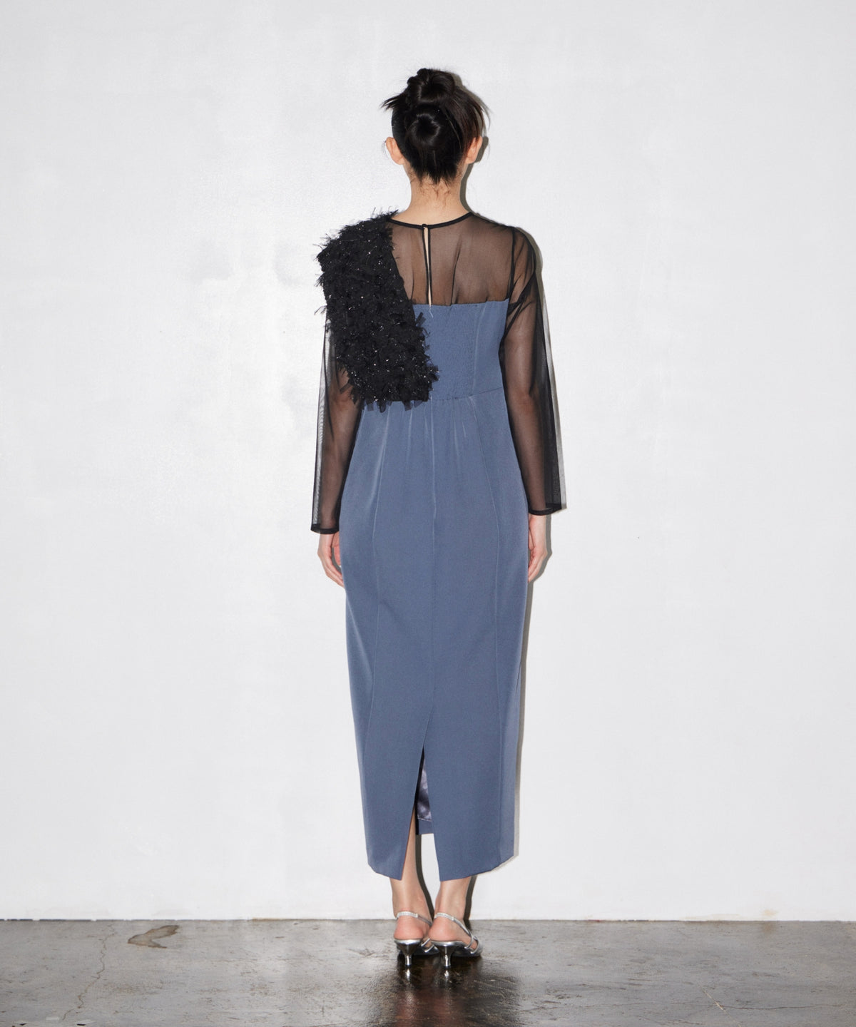 FRINGE GLITTER KNOT DRESS