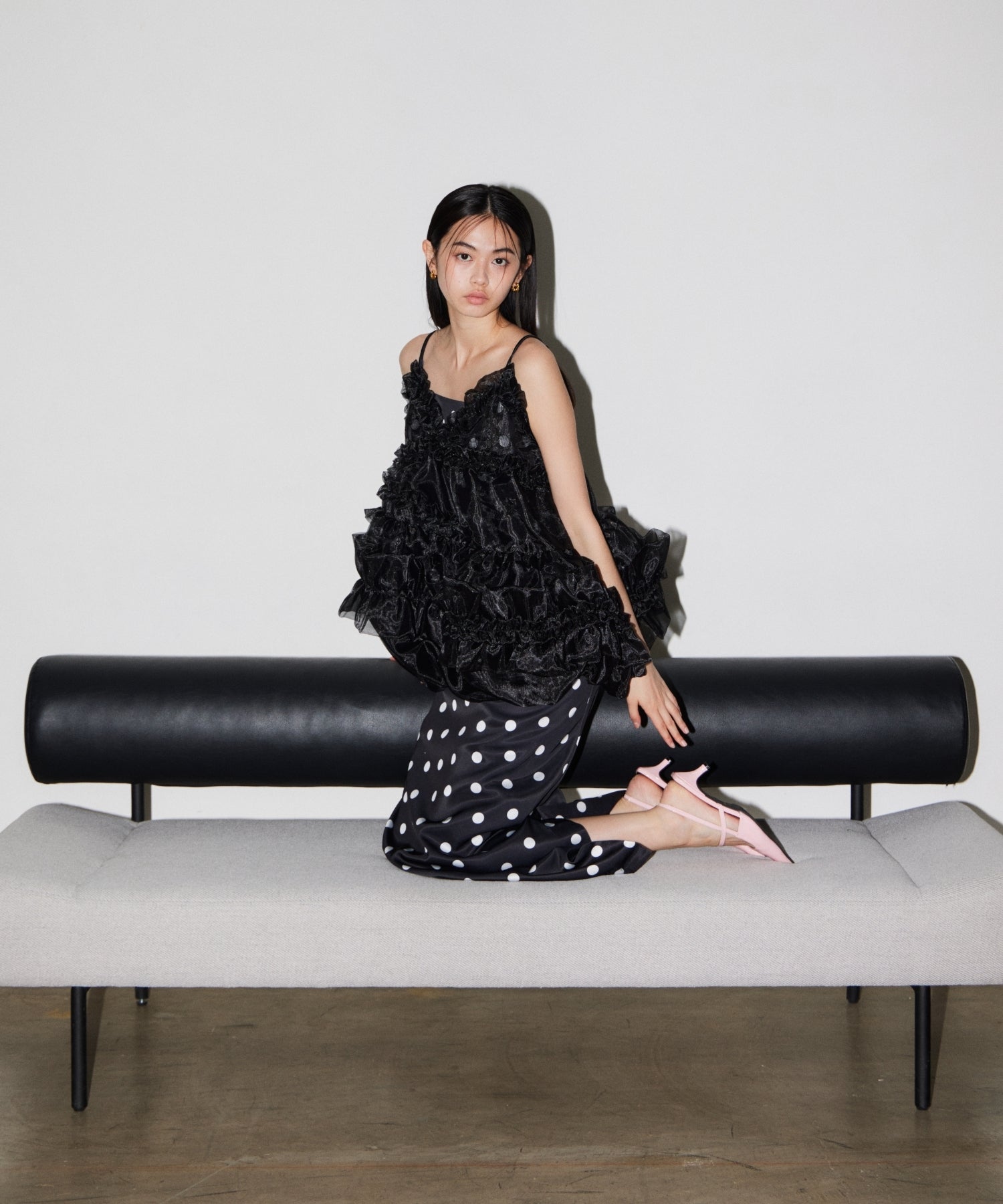 【POPUP】MINIMAL DOT SATIN DRESS