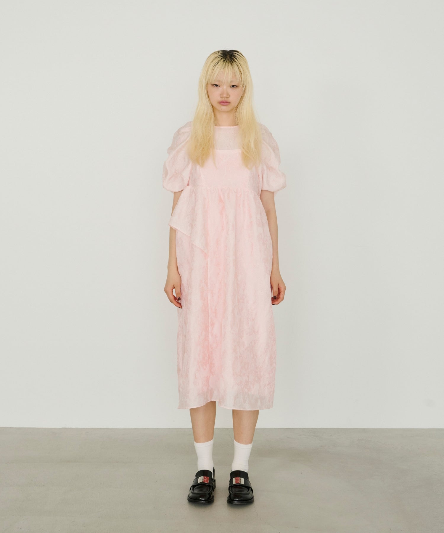 【POPUP】BUBBLE SLEEVE JACQUARD DRESS