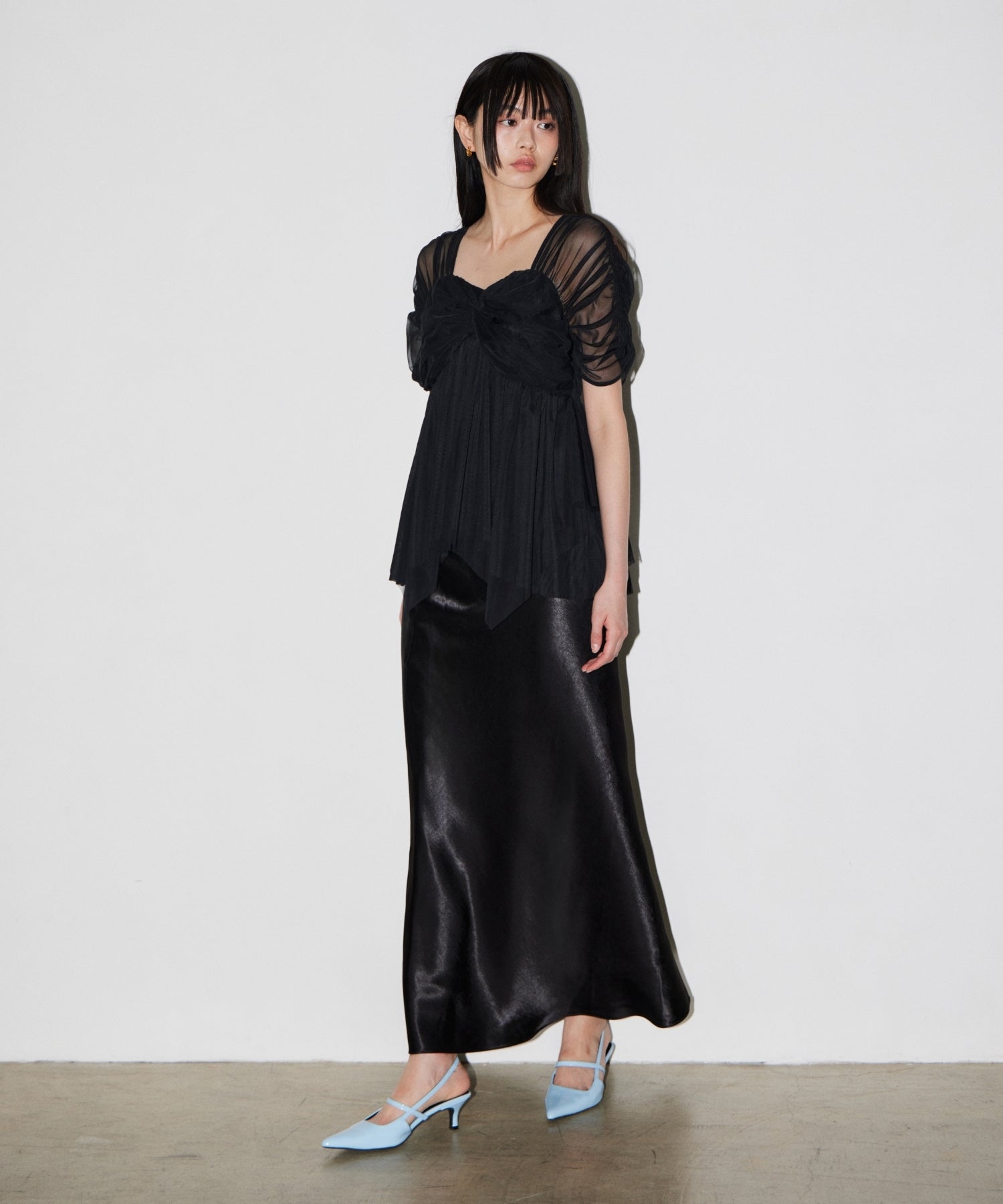 SATIN NARROW SKIRT SETUP