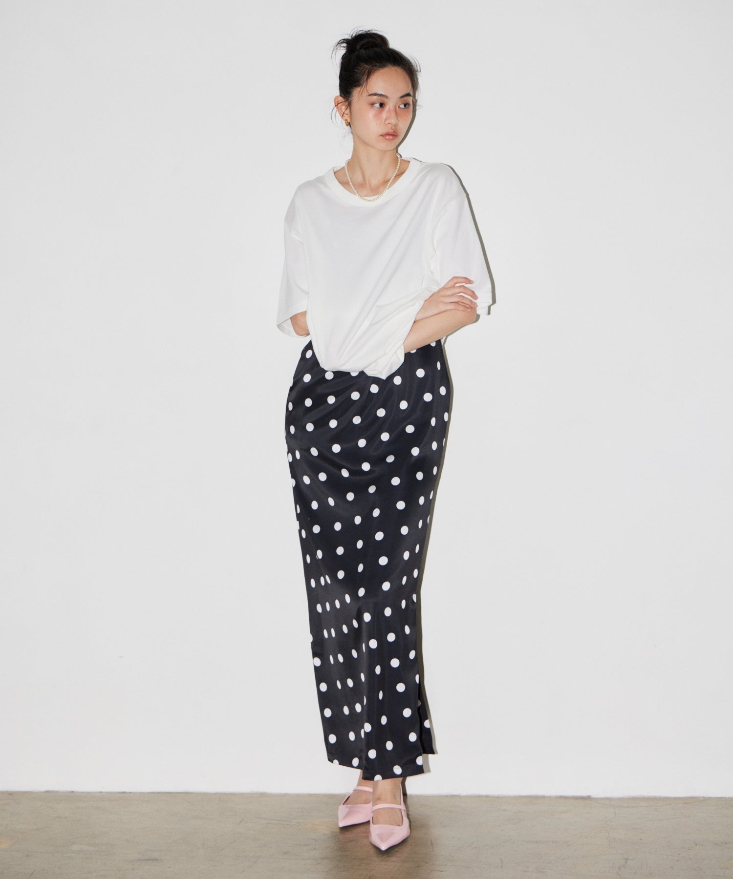 【POPUP】MINIMAL DOT SATIN DRESS