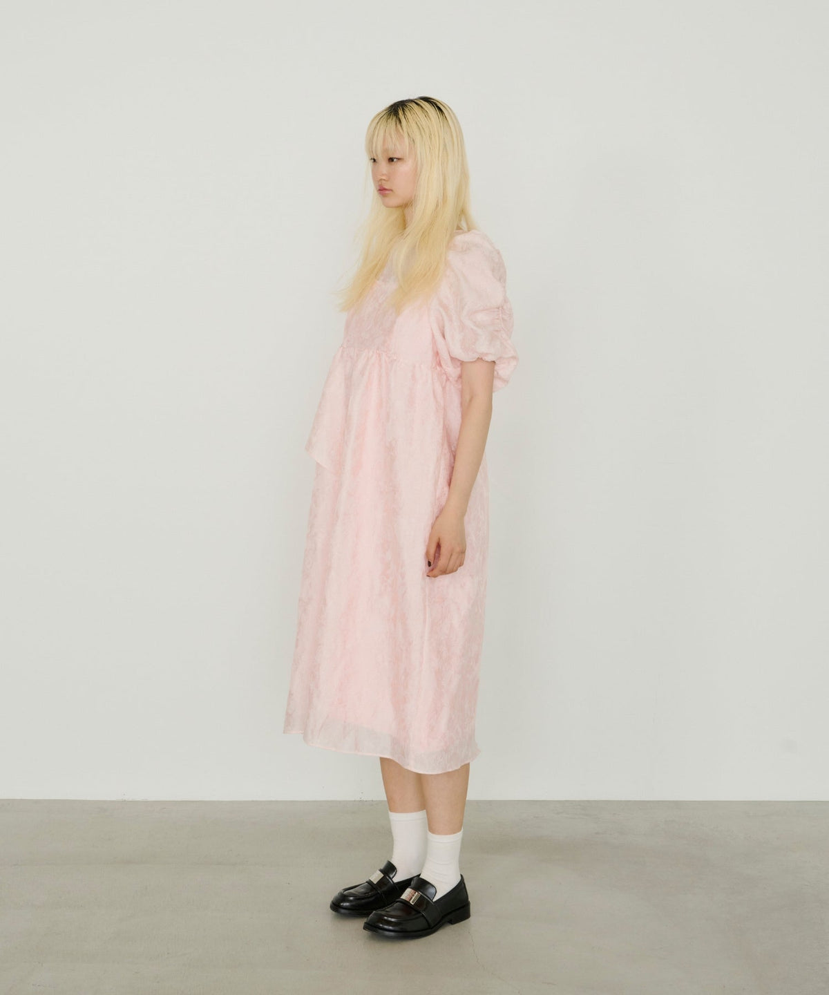 【POPUP】BUBBLE SLEEVE JACQUARD DRESS