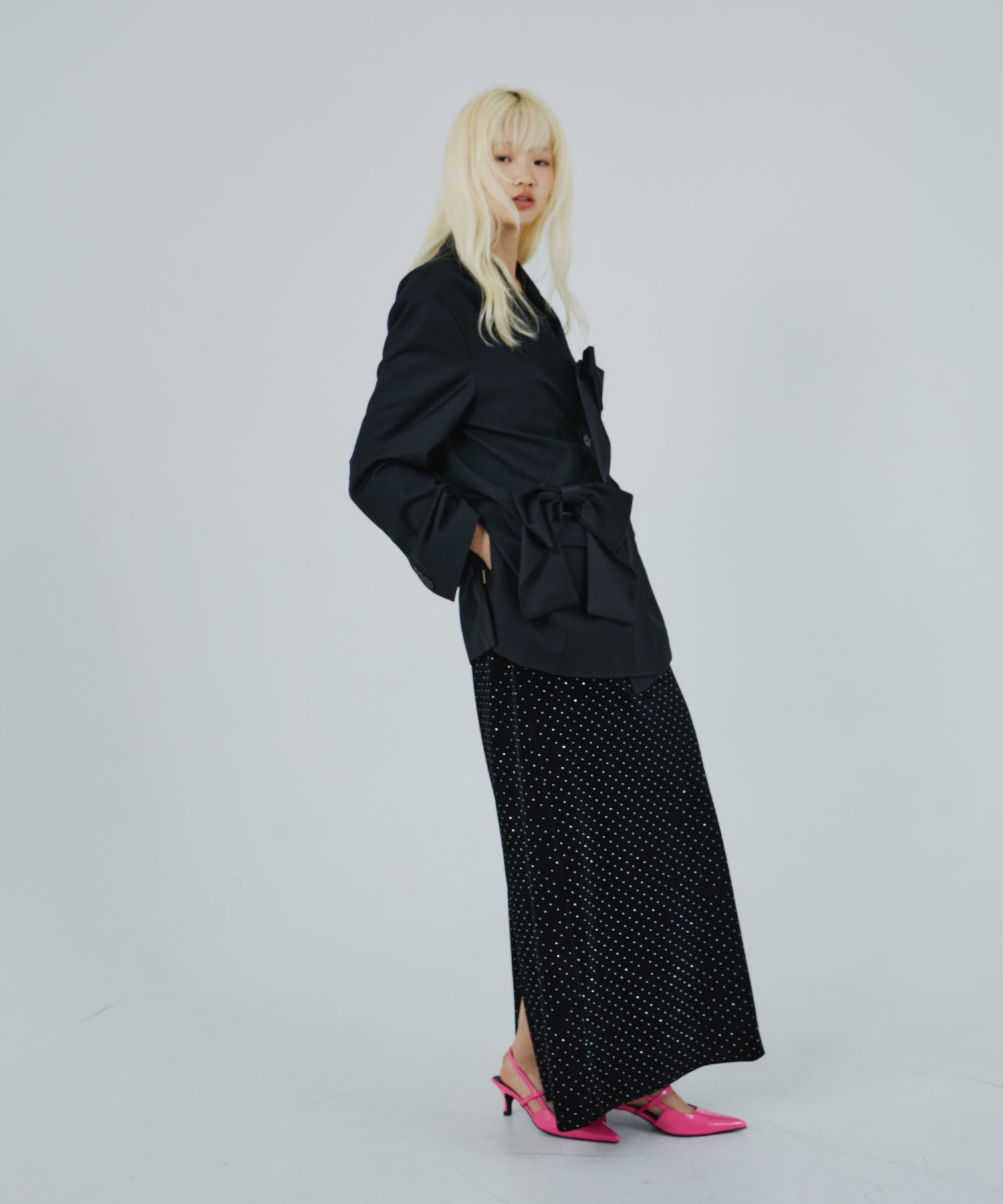 CURVED SQUARE VELOUR DRESS