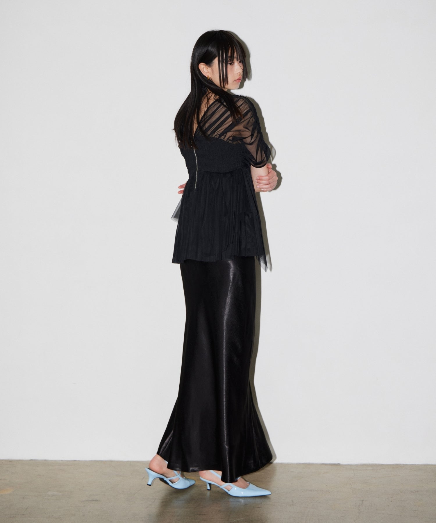 SATIN NARROW SKIRT SETUP
