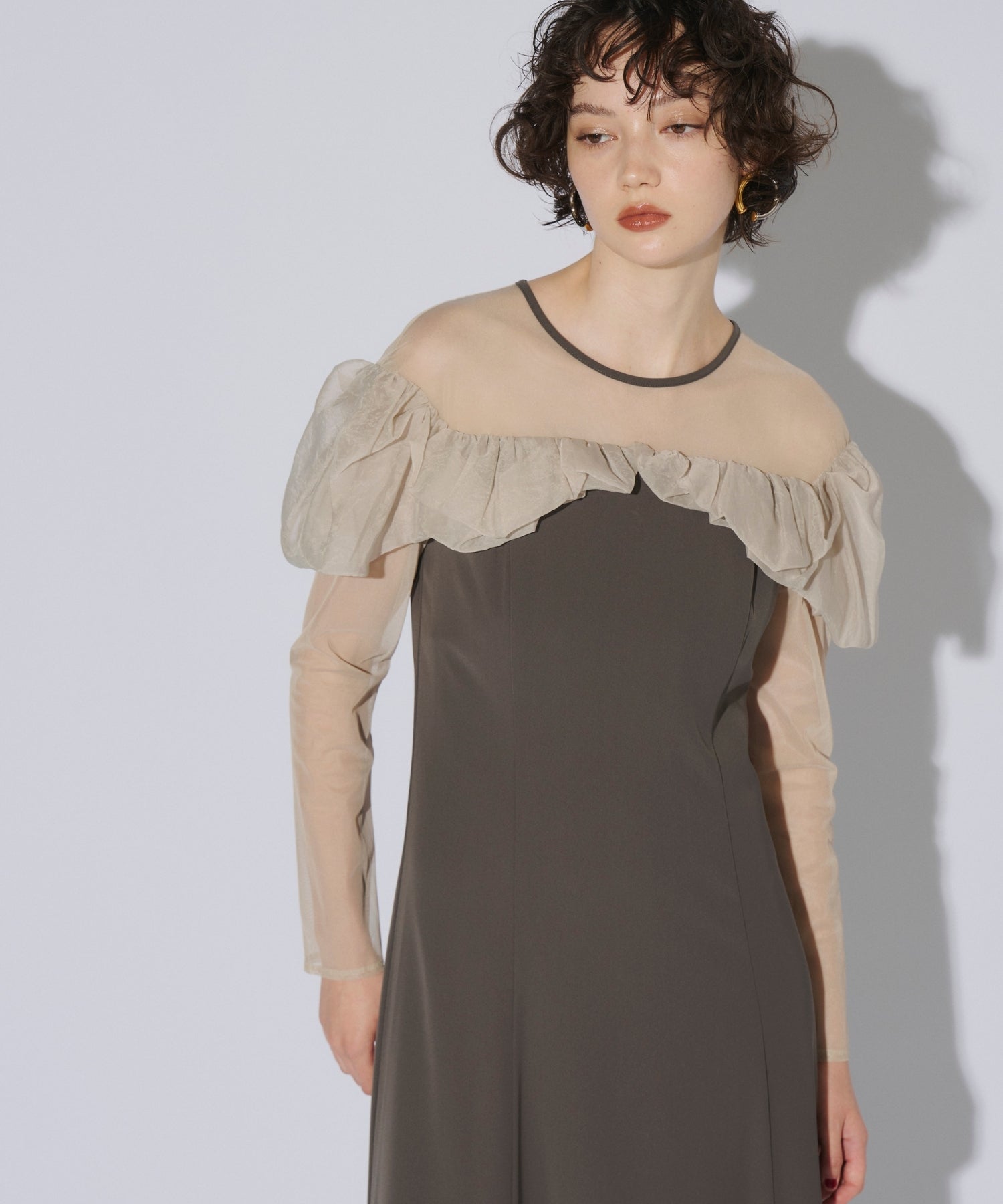 FRILLS FLARE DRESS