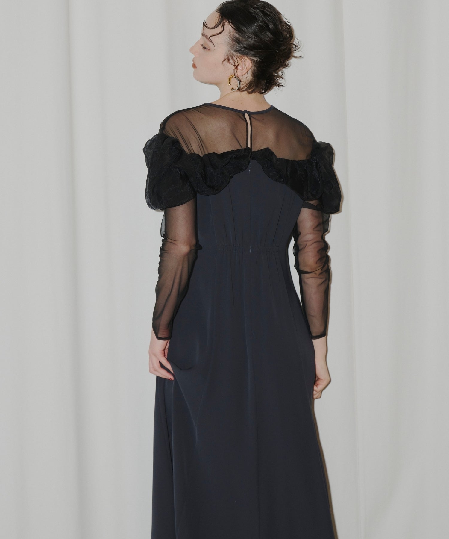 FRILLS FLARE DRESS