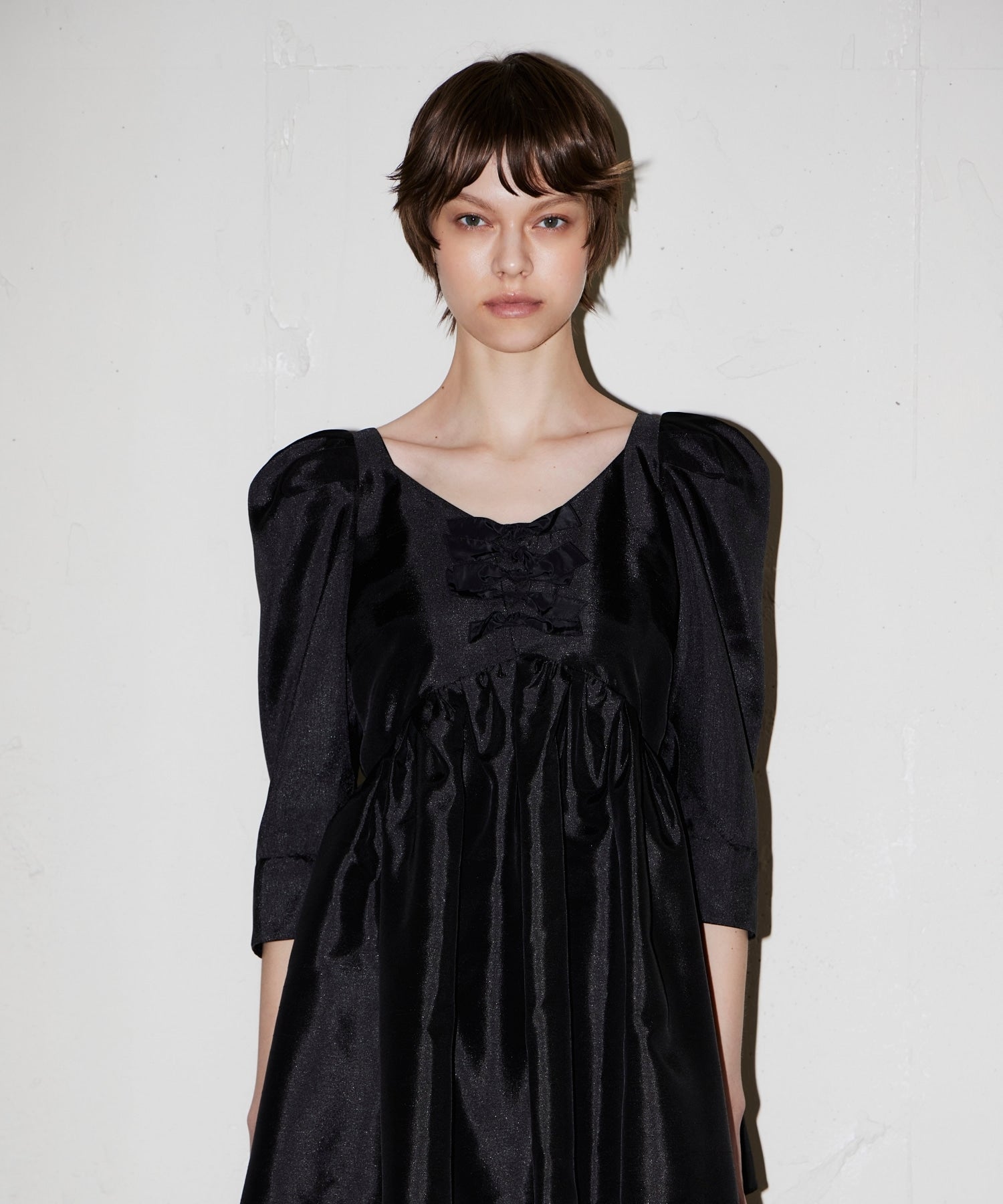 EDGE RIBBON SETUP DRESS