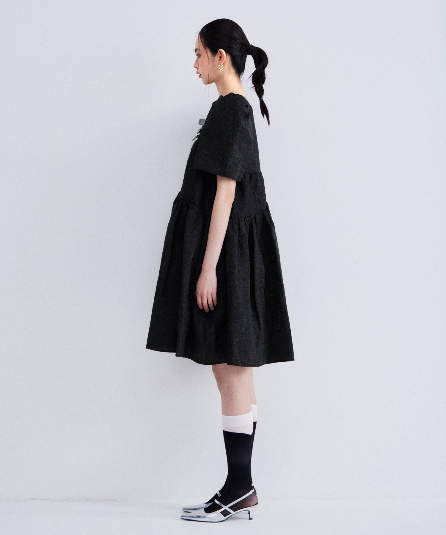 EDGE RIBBON MINI DRESS